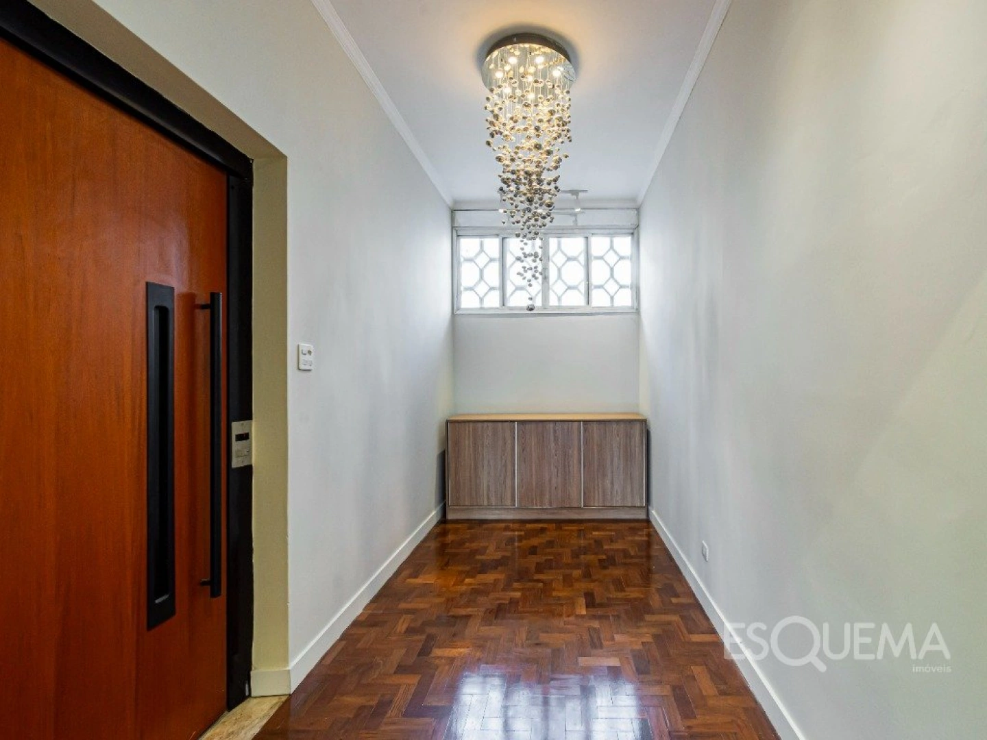 Apartamento com elevador privativo e potencial de reforma em Cerqueira César - Imagem 13