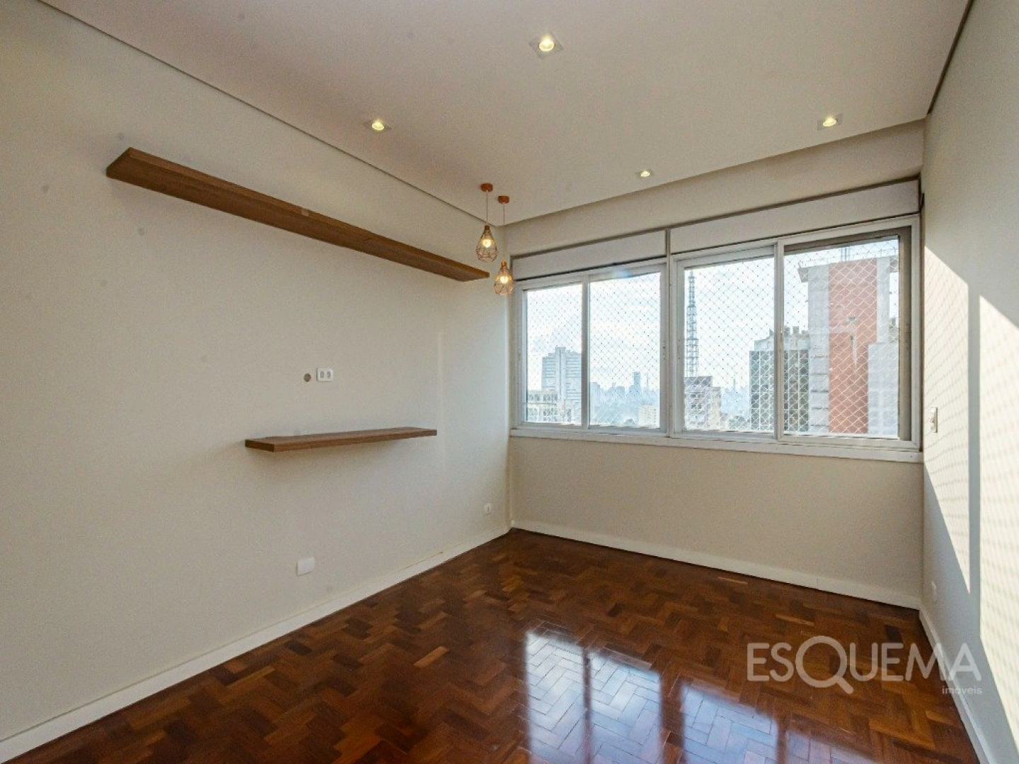 Apartamento com elevador privativo e potencial de reforma em Cerqueira César - Imagem 6