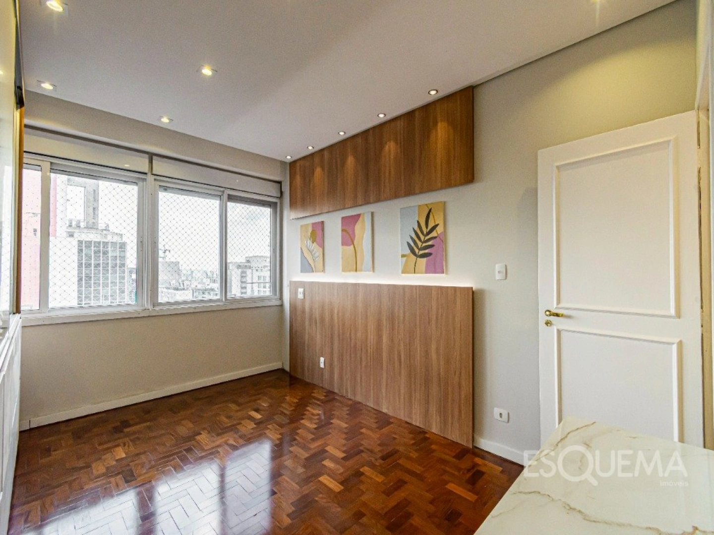 Apartamento com elevador privativo e potencial de reforma em Cerqueira César - Imagem 7