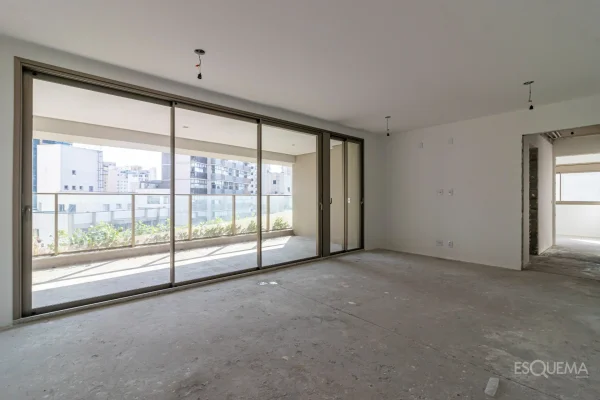 Apartamento em condomínio novo, fora da rota de aviões, em Moema Pássaros