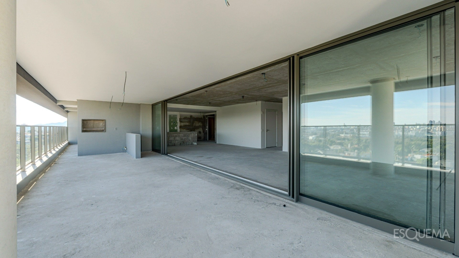 Apartamento com vista permanente em Alto de Pinheiros - Imagem 13
