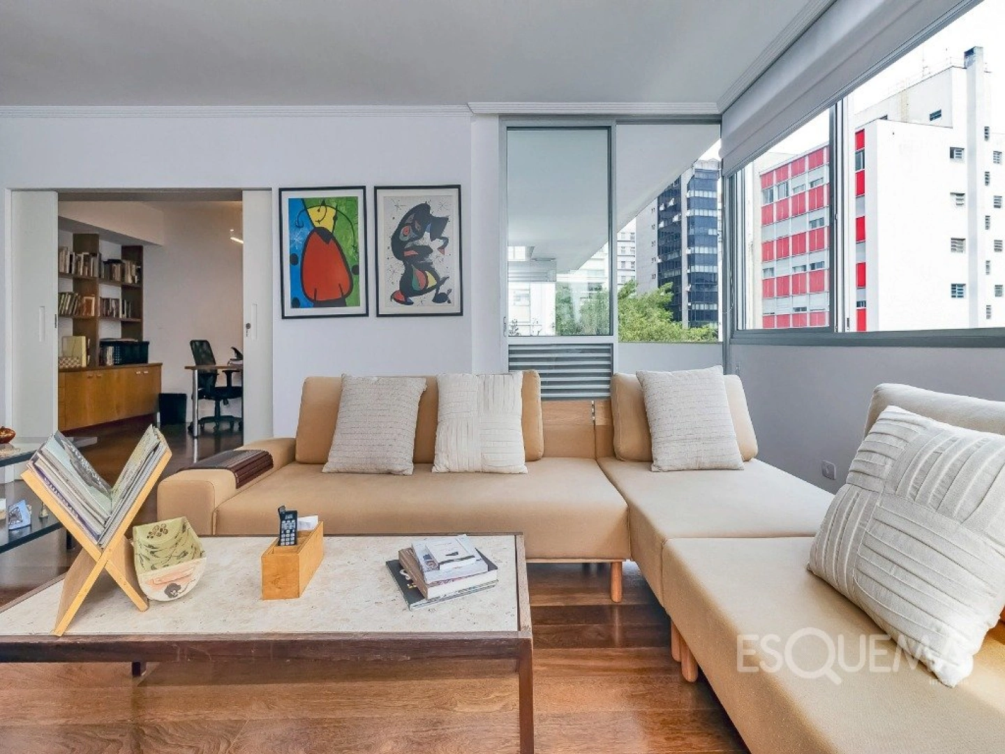 Apartamento totalmente reformado com varanda em Higienópolis - Imagem 2