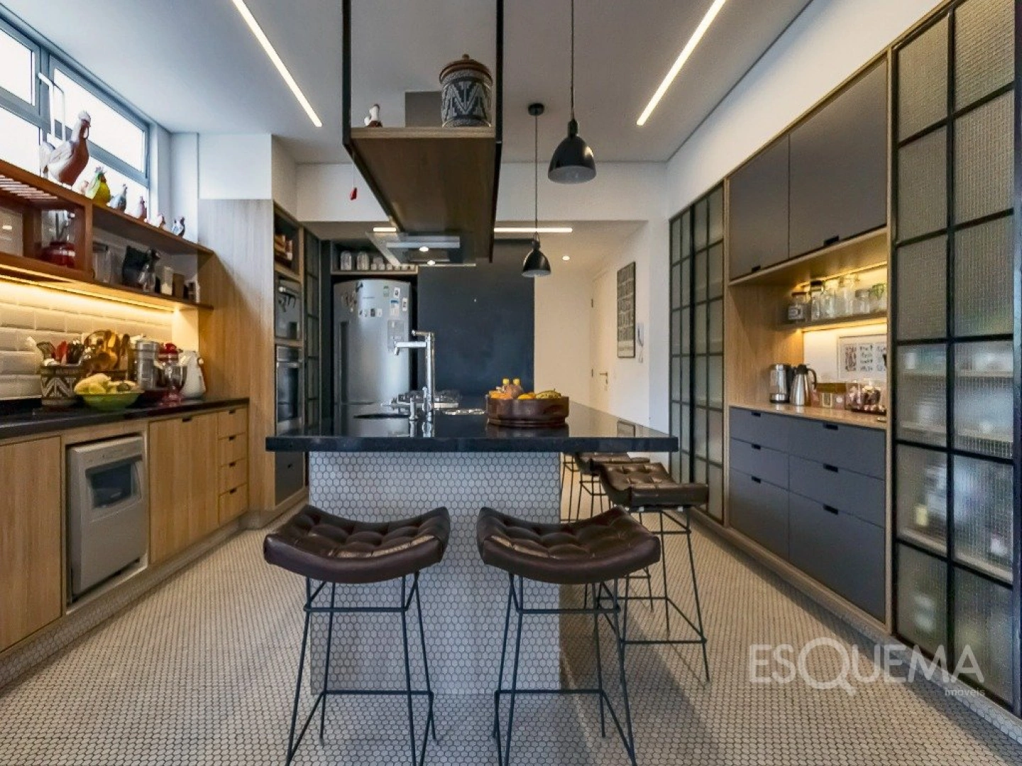 Apartamento totalmente reformado com varanda em Higienópolis - Imagem 7