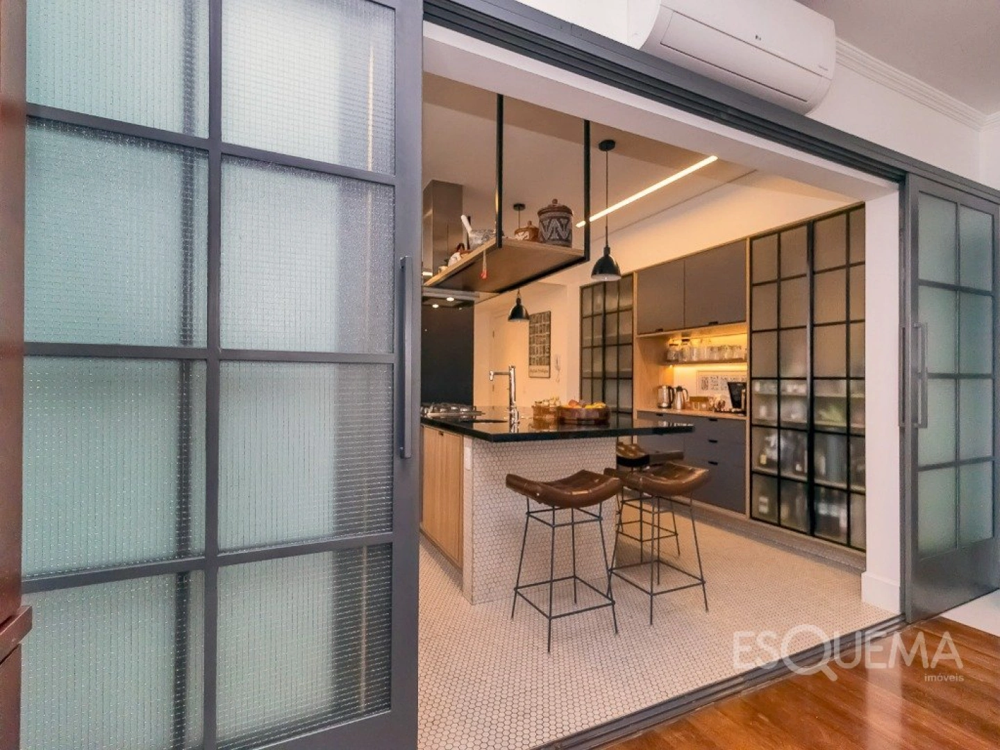 Apartamento totalmente reformado com varanda em Higienópolis - Imagem 8