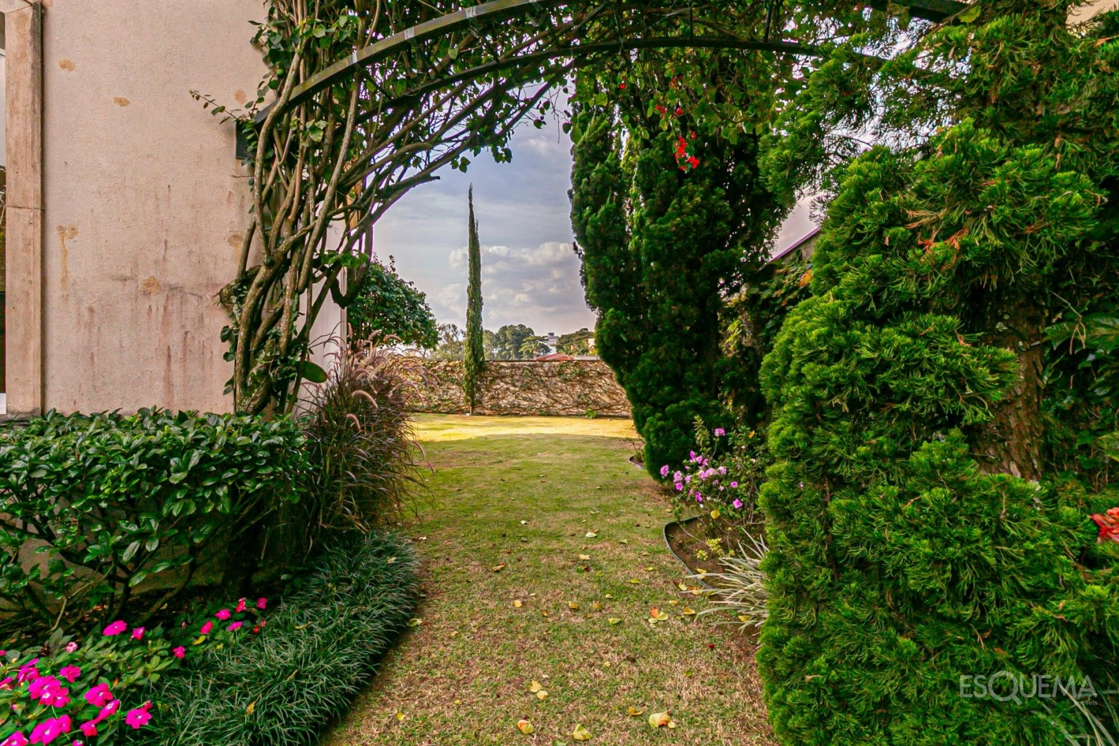 Casa provençal no Jardim Morumbi - Imagem 8