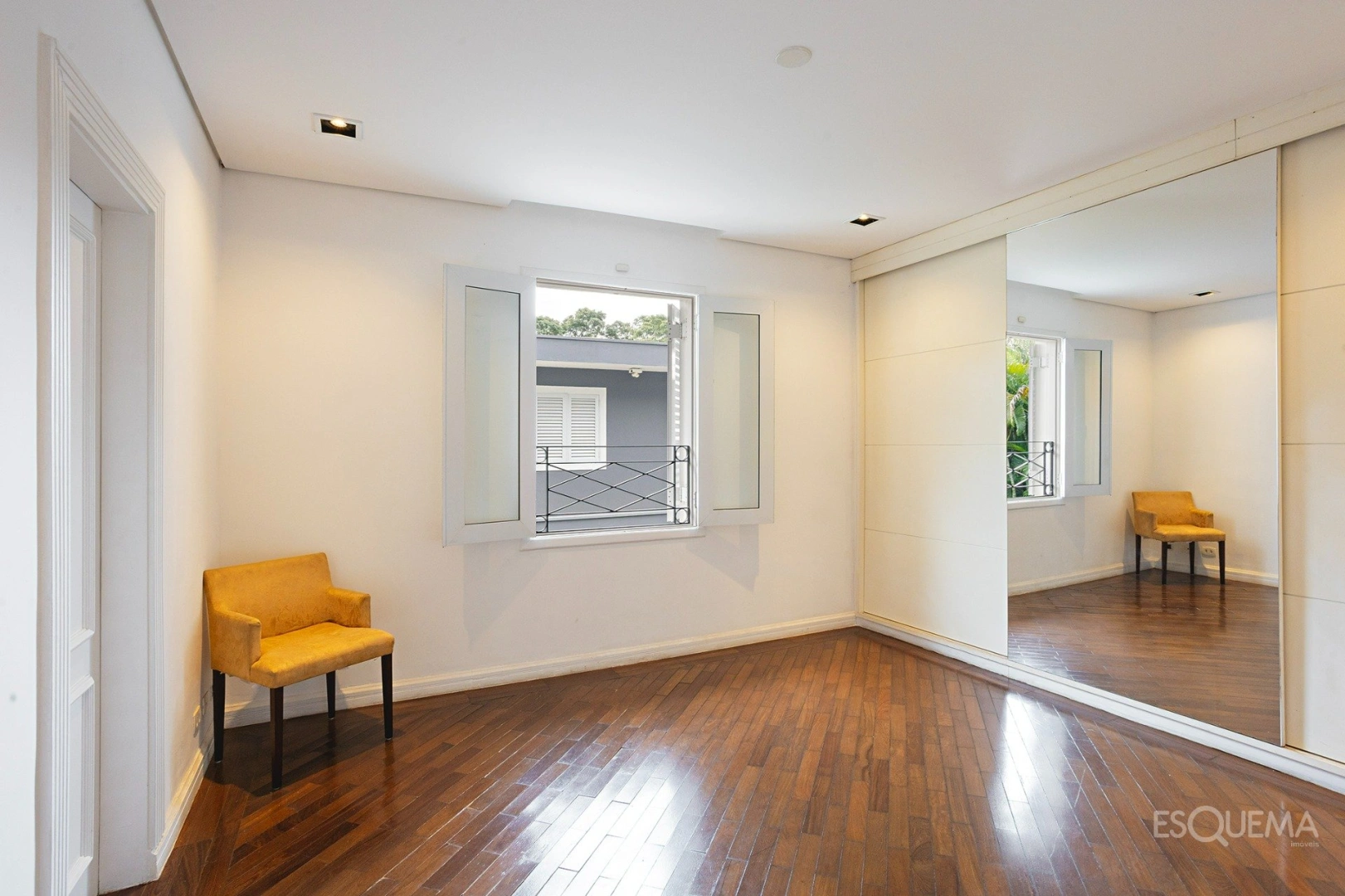 Casa com piscina no Jardim Guedala - Imagem 11