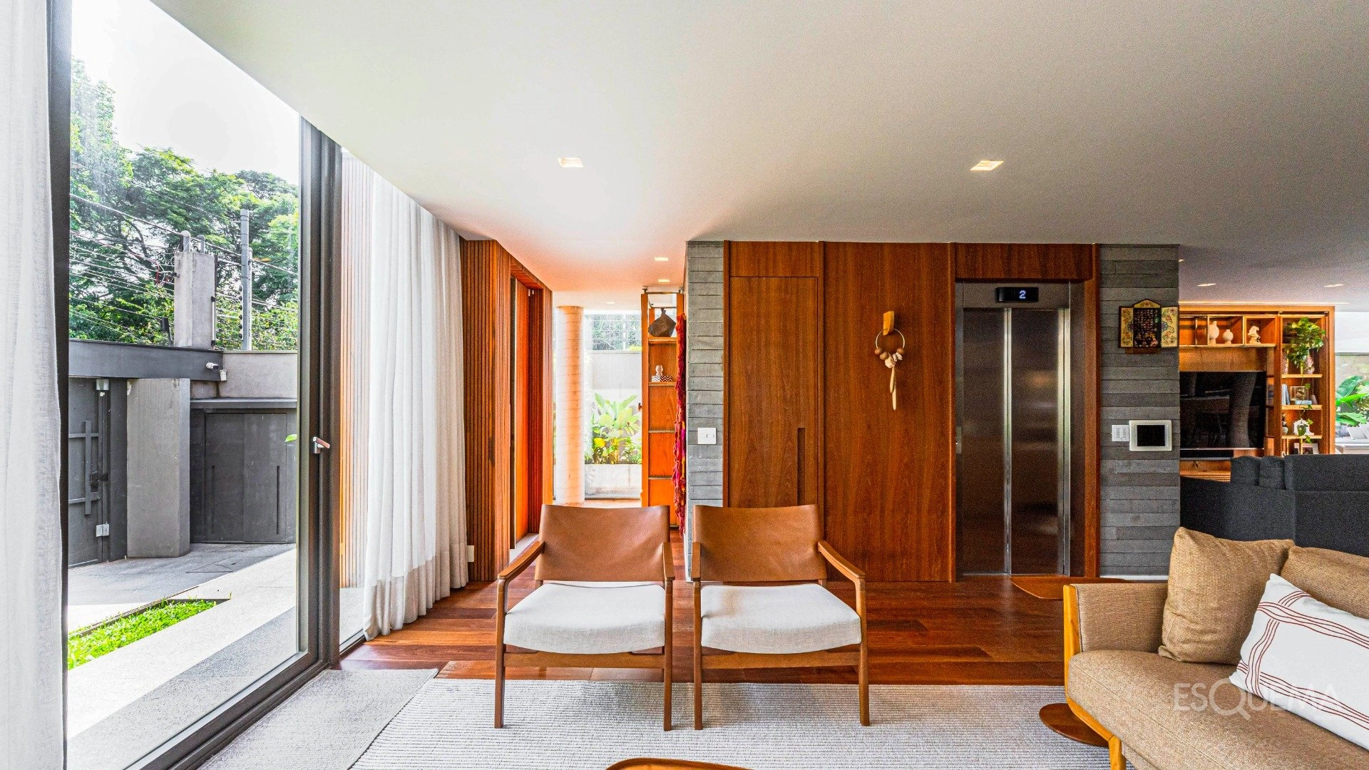 Casa com projeto contemporâneo no Jardim Paulista - Imagem 4