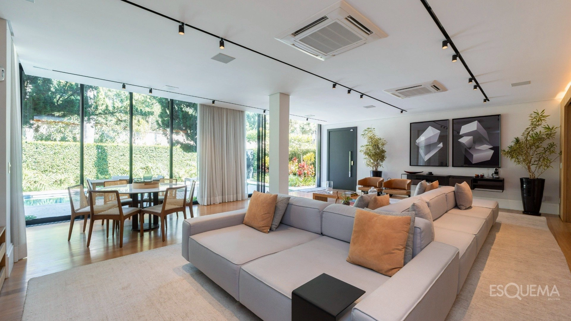 Casa contemporânea no Condomínio Villa Giardino, Jardim Morumbi - Imagem 4