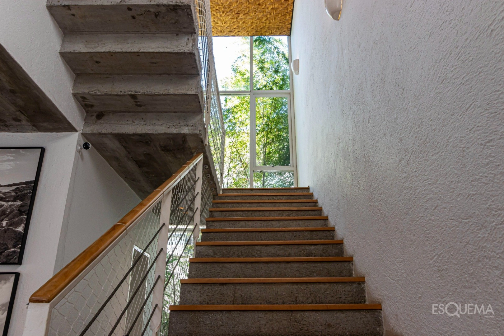 Casa em rua tranquila e arborizada - Imagem 5