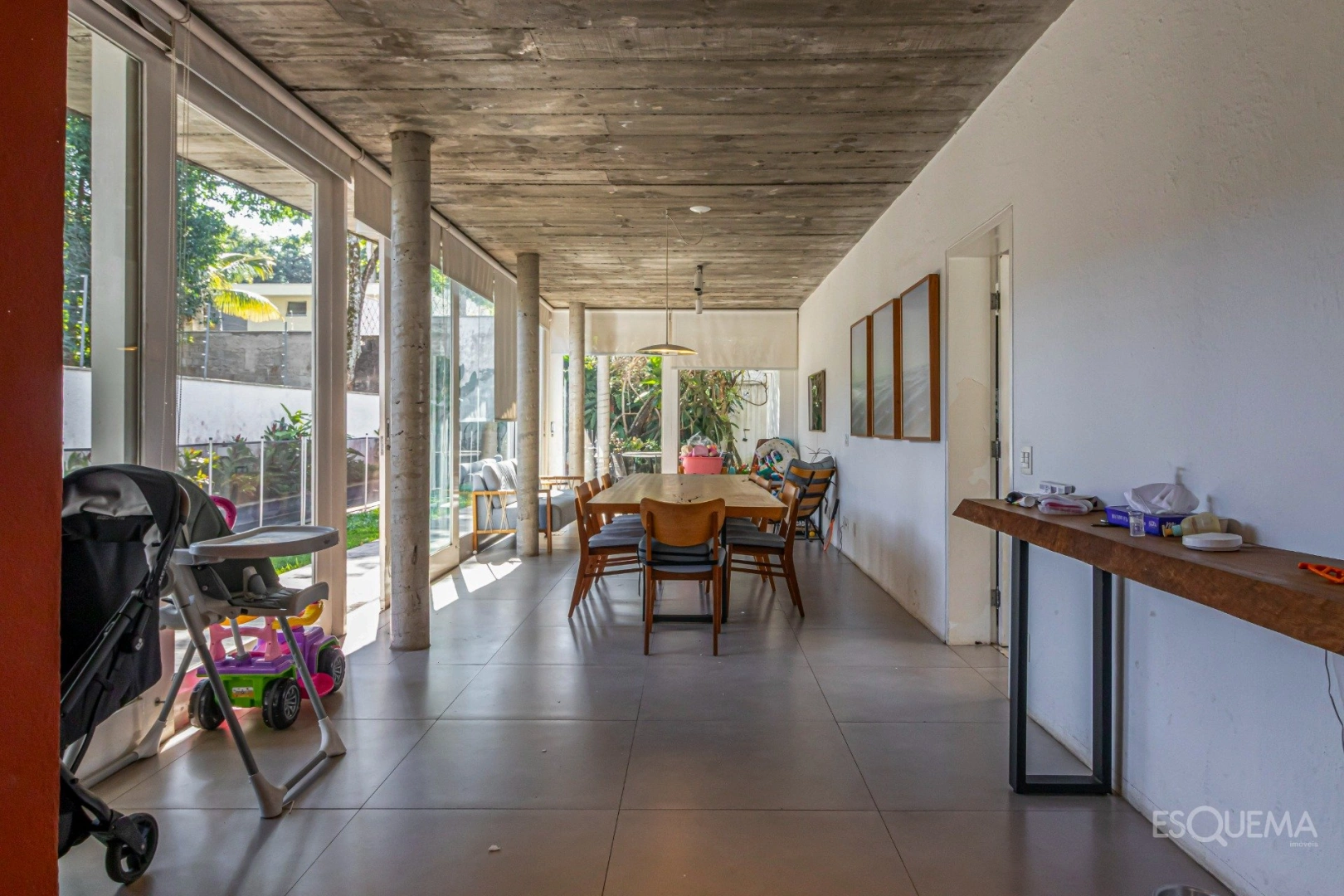 Casa em rua tranquila e arborizada - Imagem 7