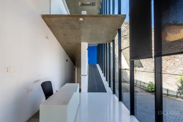 Casa Comercial na Avenida Brasil