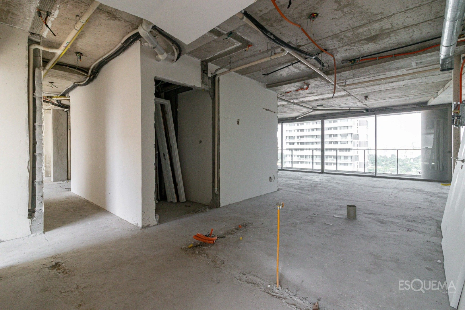 Apartamento com 3 suítes próximo a Faria Lima em prédio assinado por Arthur Casas - Imagem 6