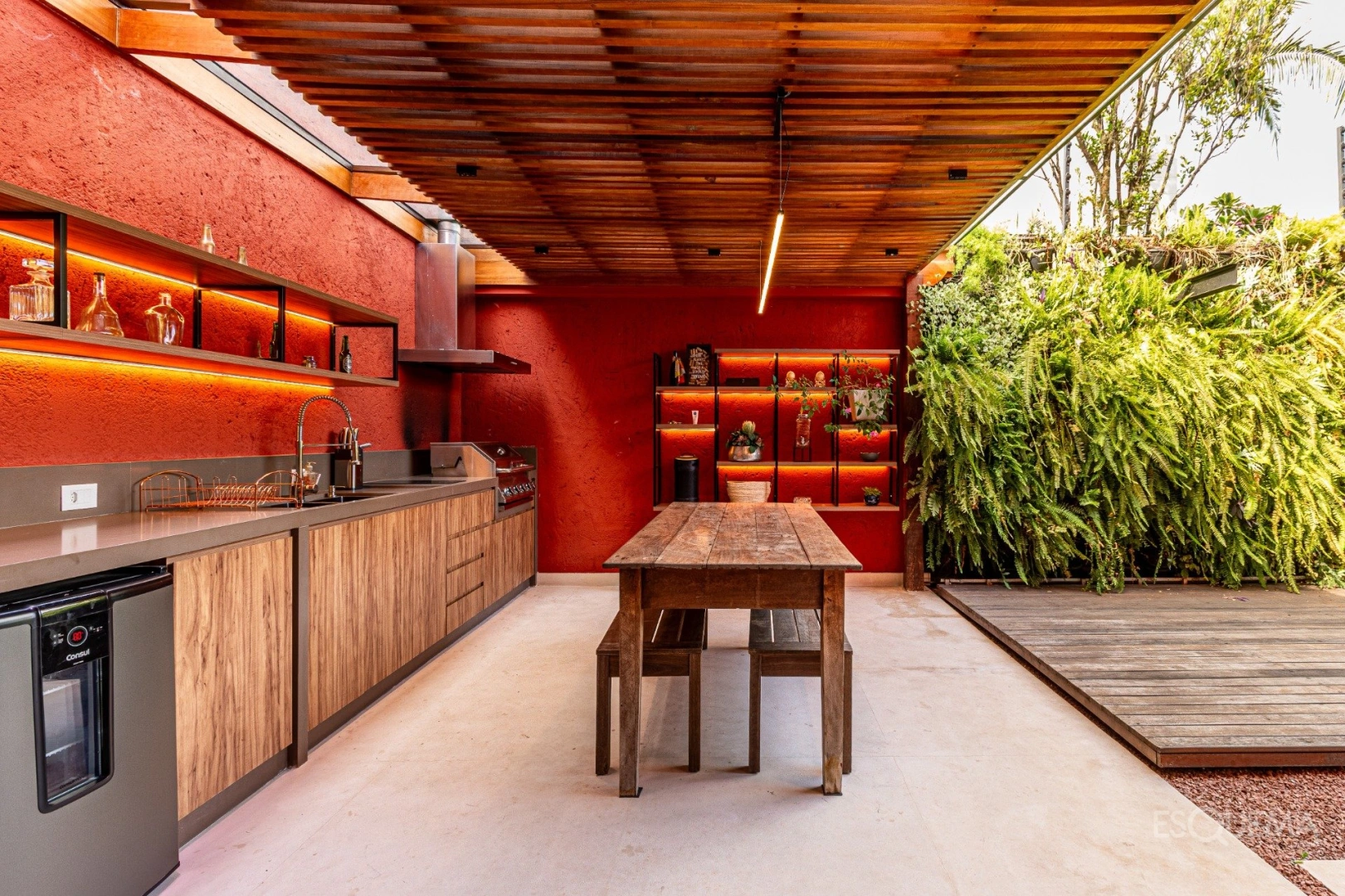Casa reformada com 3 suítes no Jardim Luzitânia - Imagem 13