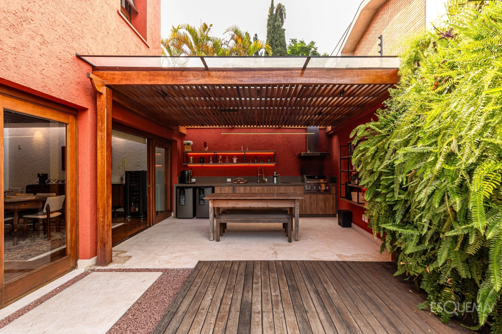 Casa reformada com 3 suítes no Jardim Luzitânia - Imagem 14