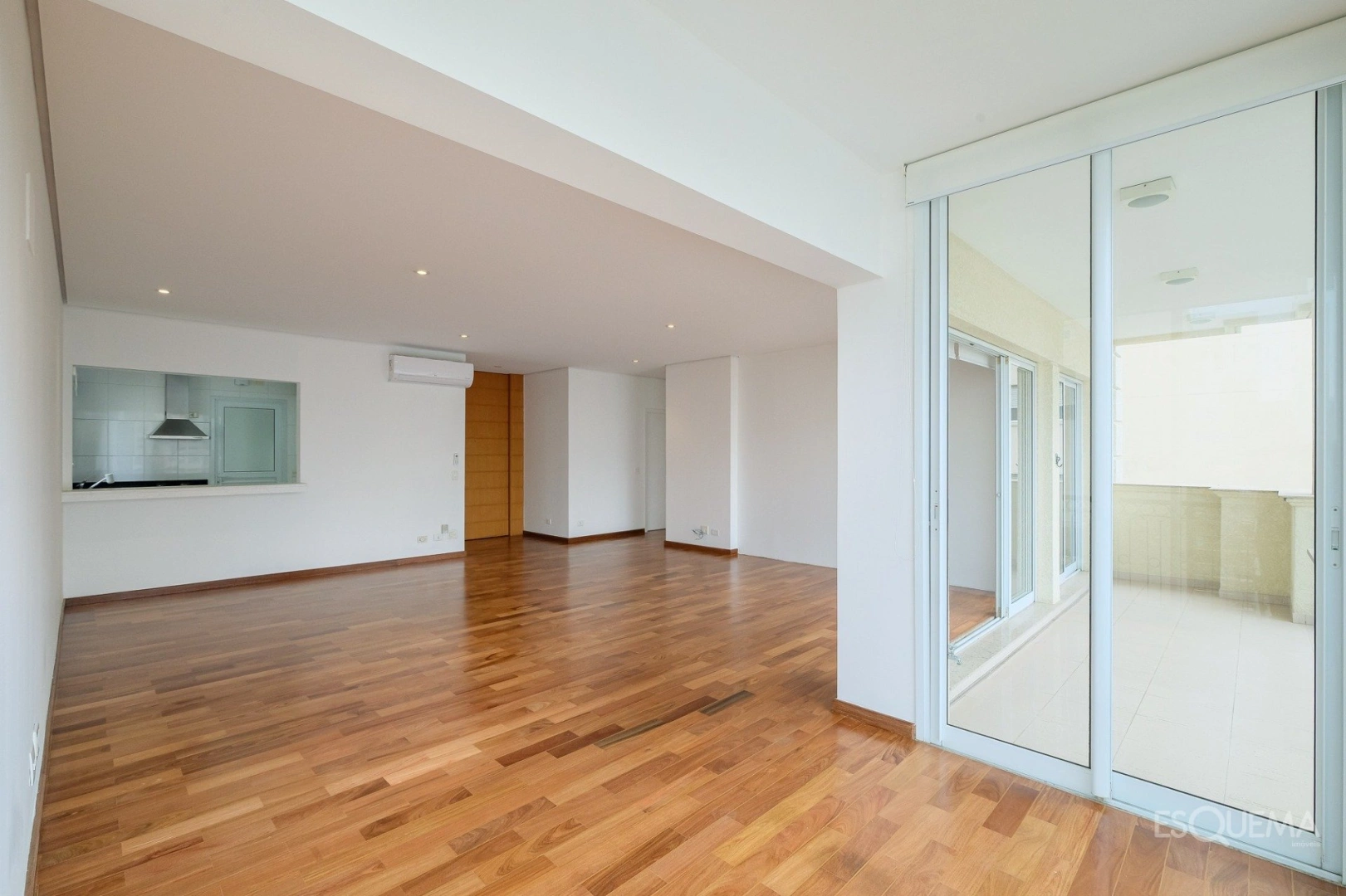 Apartamento com 136 m² e 2 dormitórios no Jardins - Imagem 3