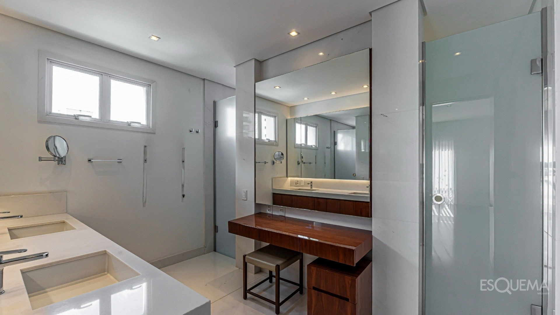 Apartamento com projeto de Dado Castello Branco no Jardim América - Imagem 10