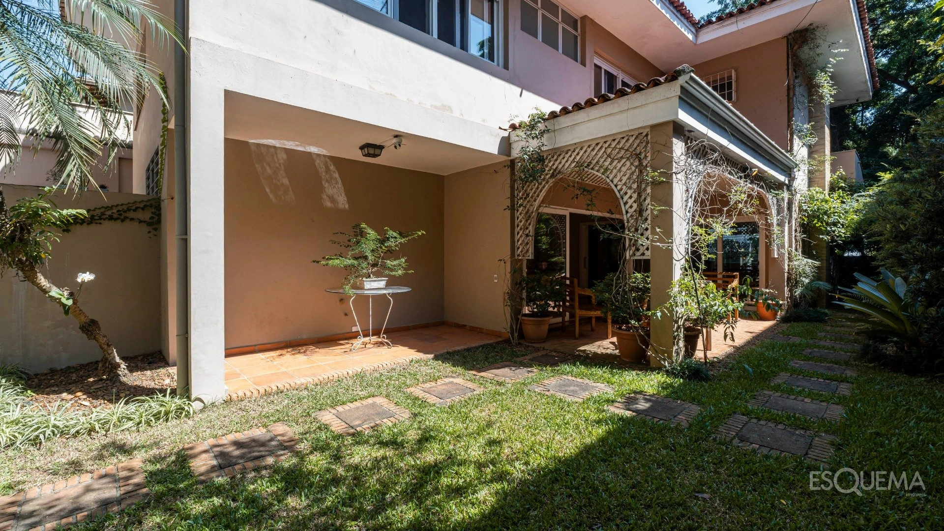 Casa no Cidade Jardim com 532 m² de terreno - Imagem 14