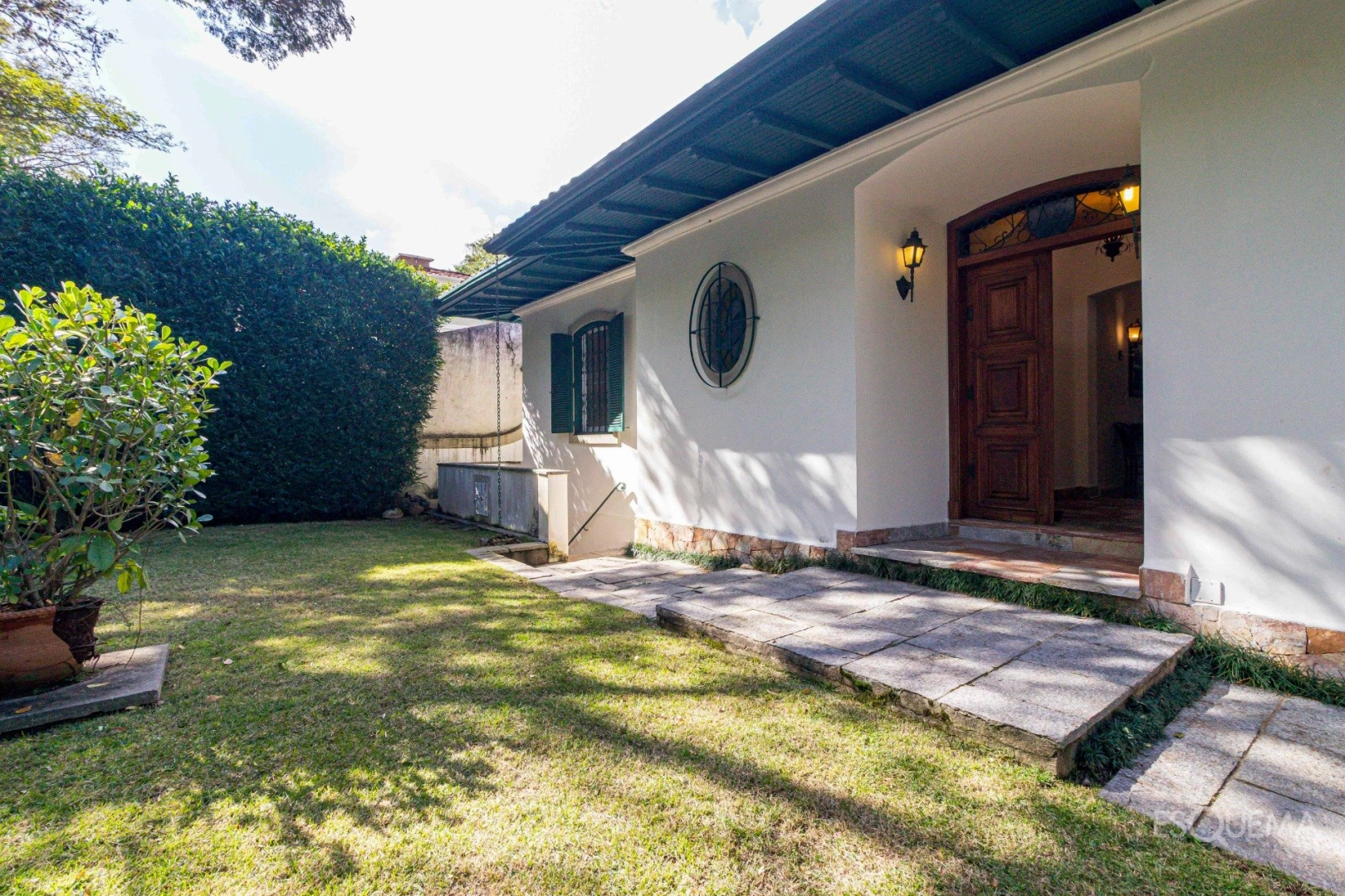 Casa térrea com potencial de modernização no Jardim Guedala - Imagem 10