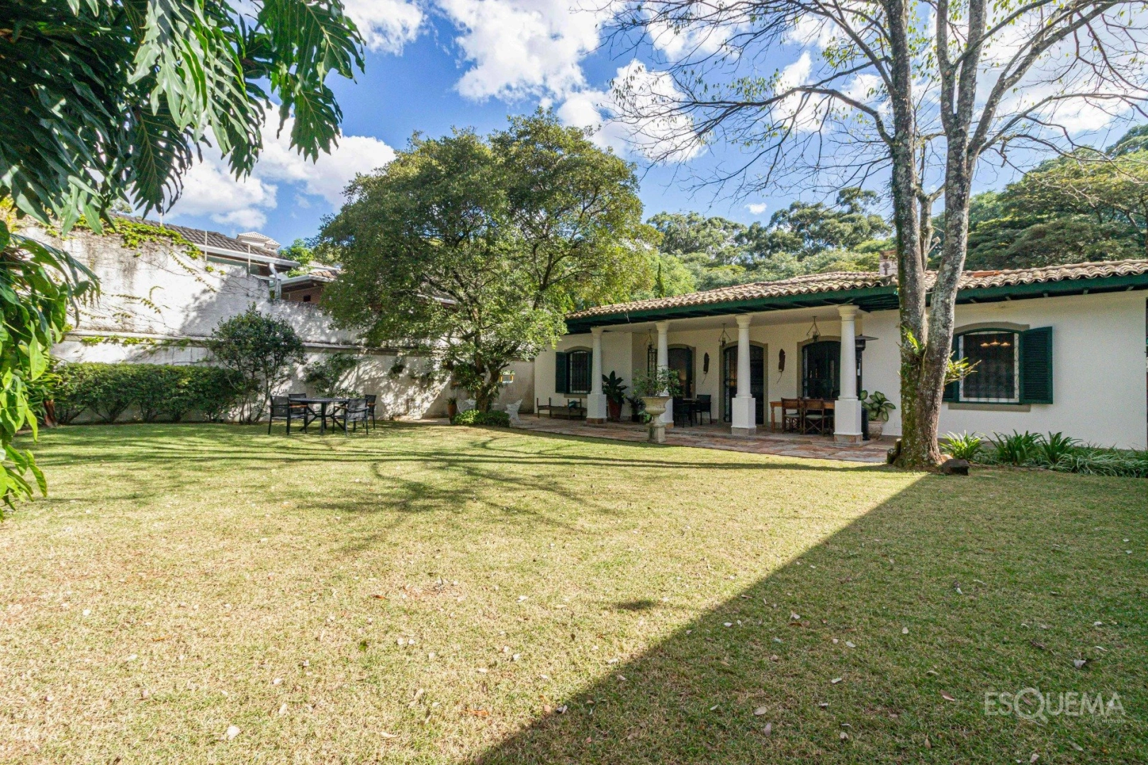 Casa térrea com potencial de modernização no Jardim Guedala - Imagem 11