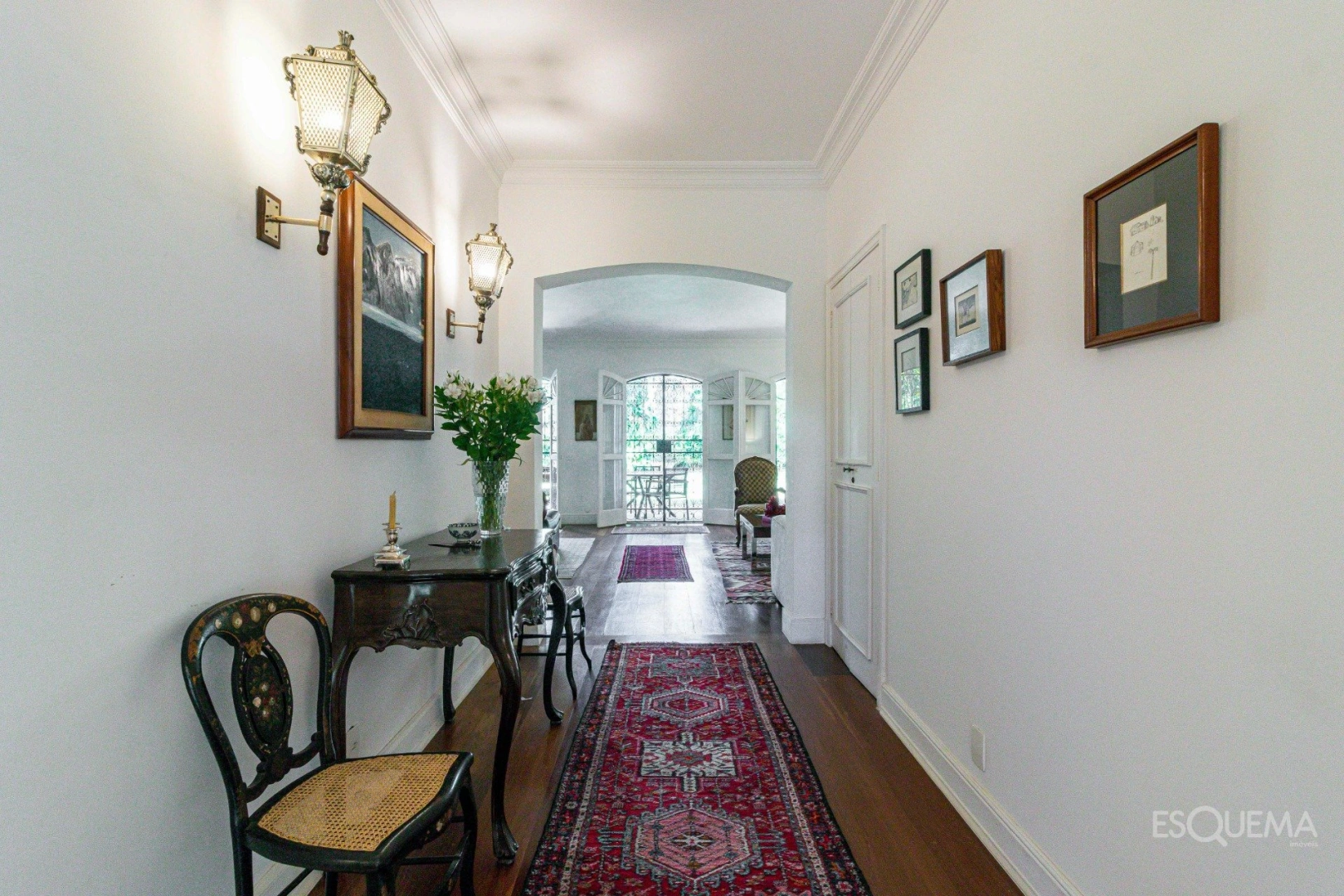 Casa térrea com potencial de modernização no Jardim Guedala - Imagem 3
