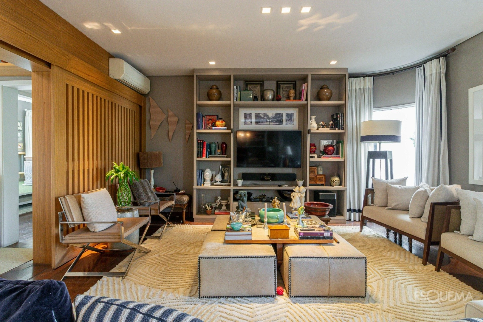 Apartamento em prédio baixo cercado pelo verde em frente ao Parque Villa-Lobos - Imagem 1