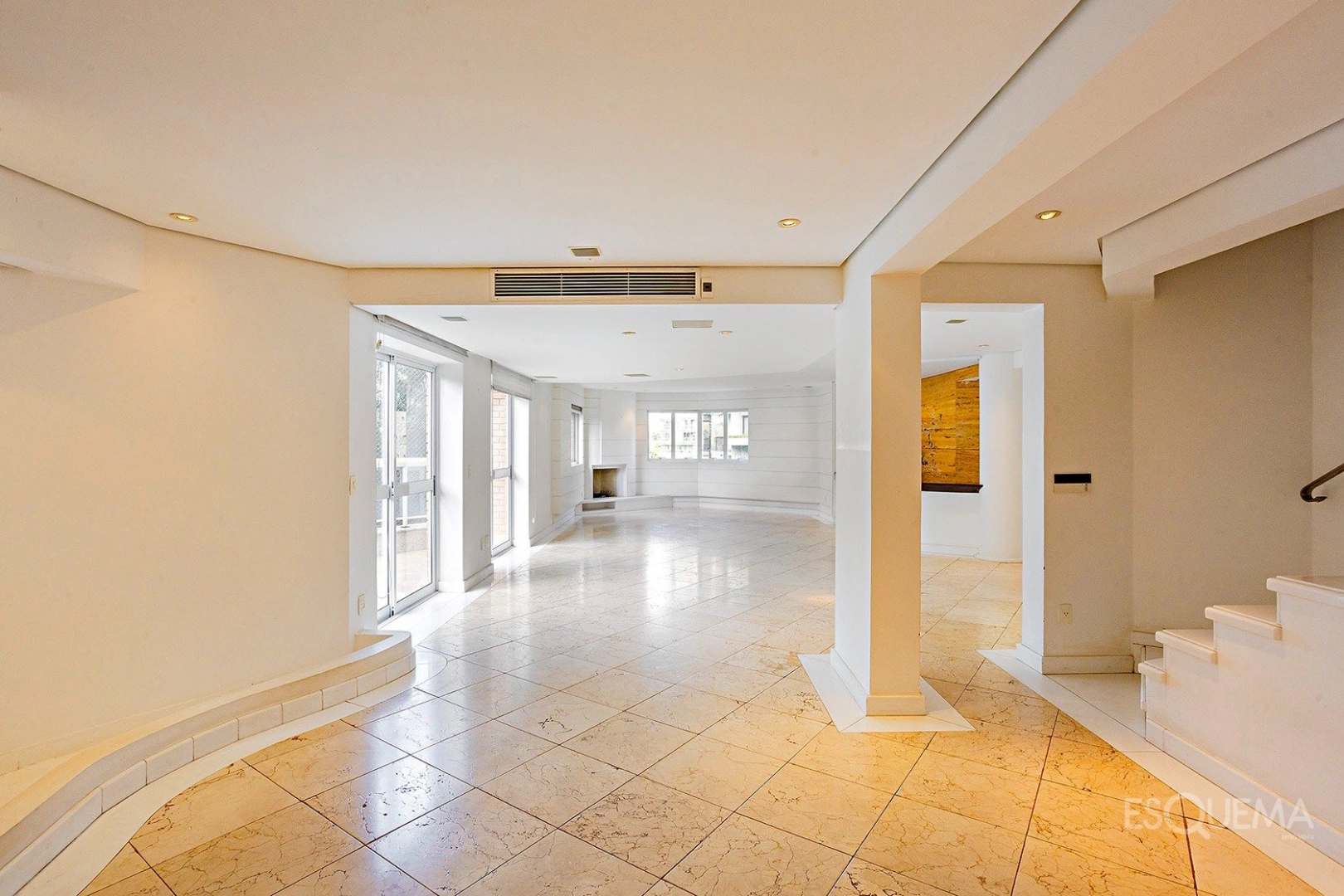Apartamento com vista para Praça de Milão - Imagem 10