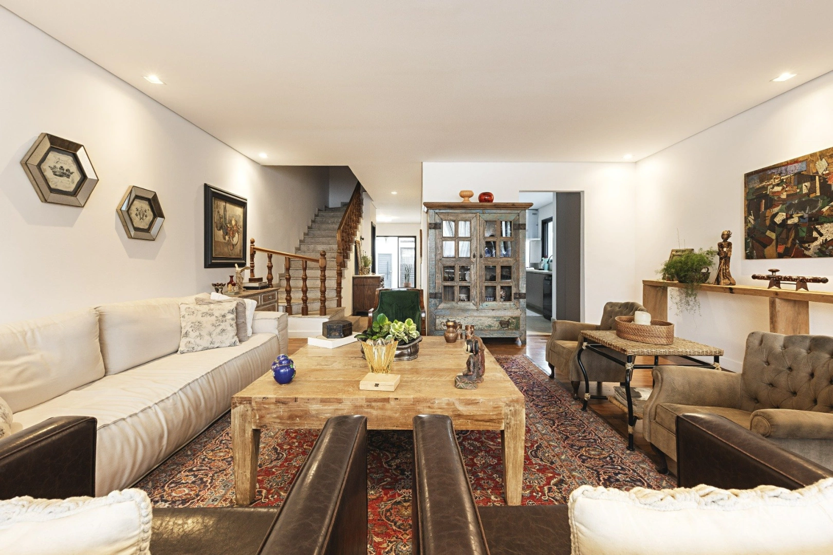 Casa pronta com segurança em localização estratégica em Moema - Imagem 10