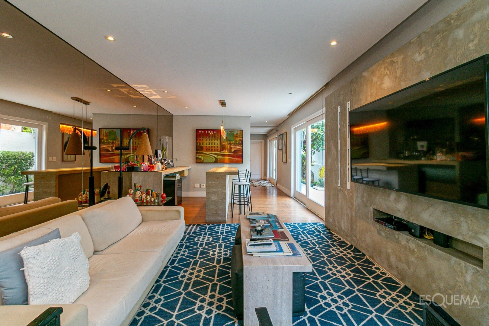 Casa compacta com 3 suítes no Jardim Europa - Imagem 2