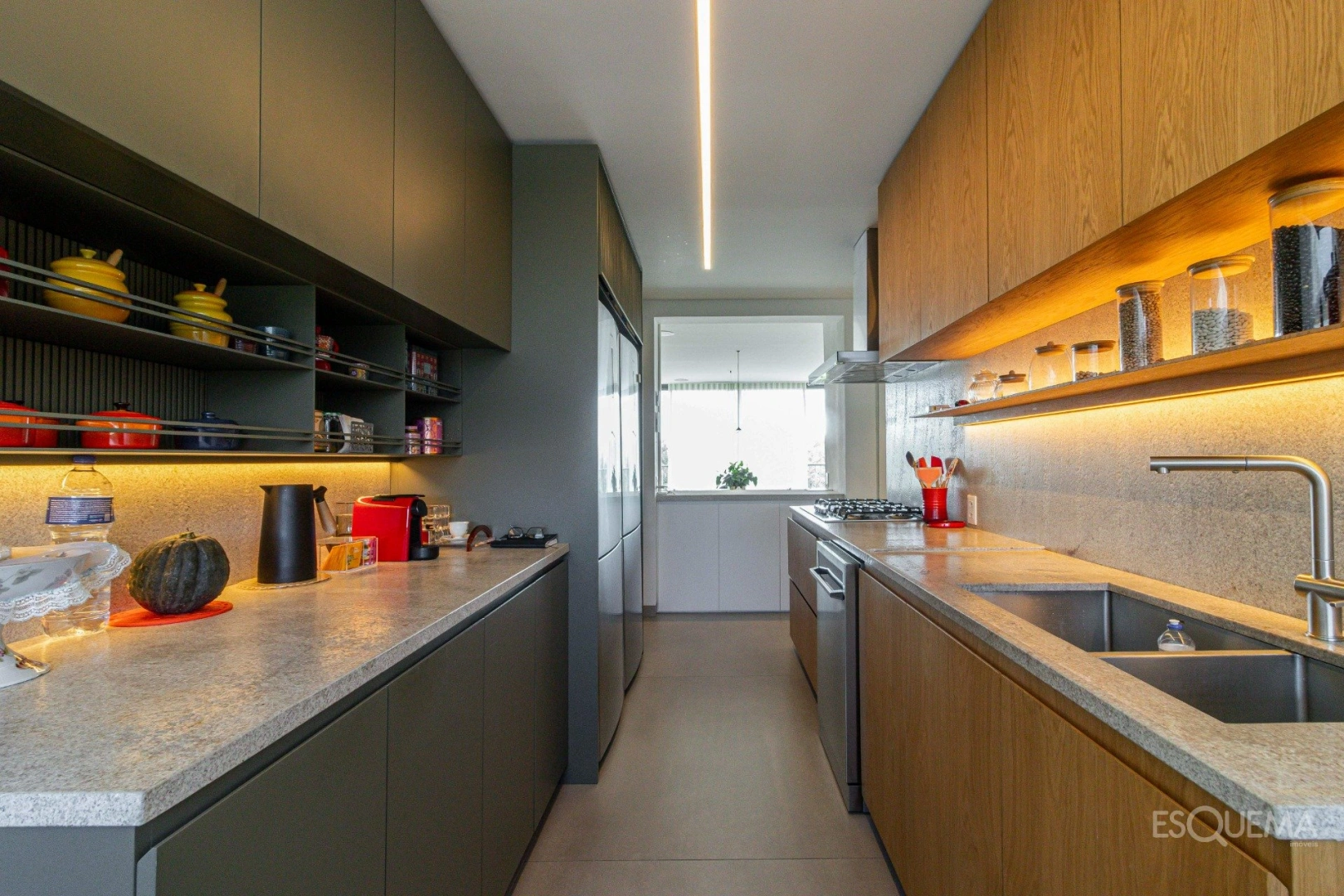 Cobertura duplex com projeto assinado e vista deslumbrante - Imagem 11