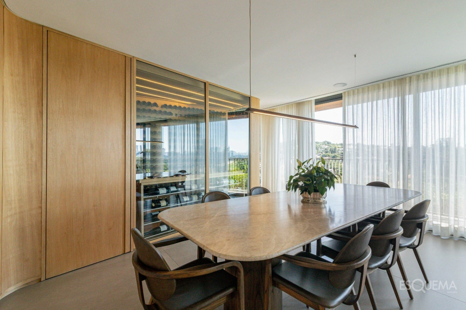 Cobertura duplex com projeto assinado e vista deslumbrante - Imagem 9