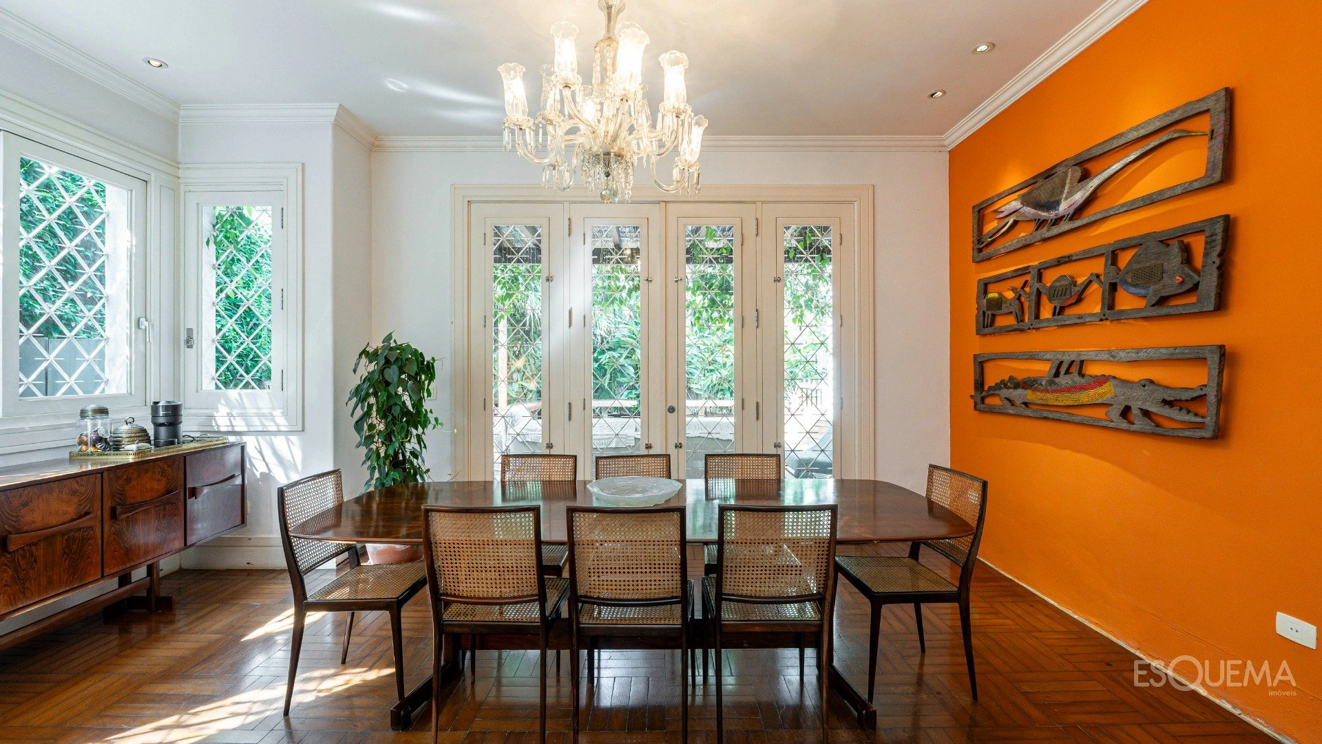 Casa com amplo jardim à venda no Jardim Paulista - Imagem 6