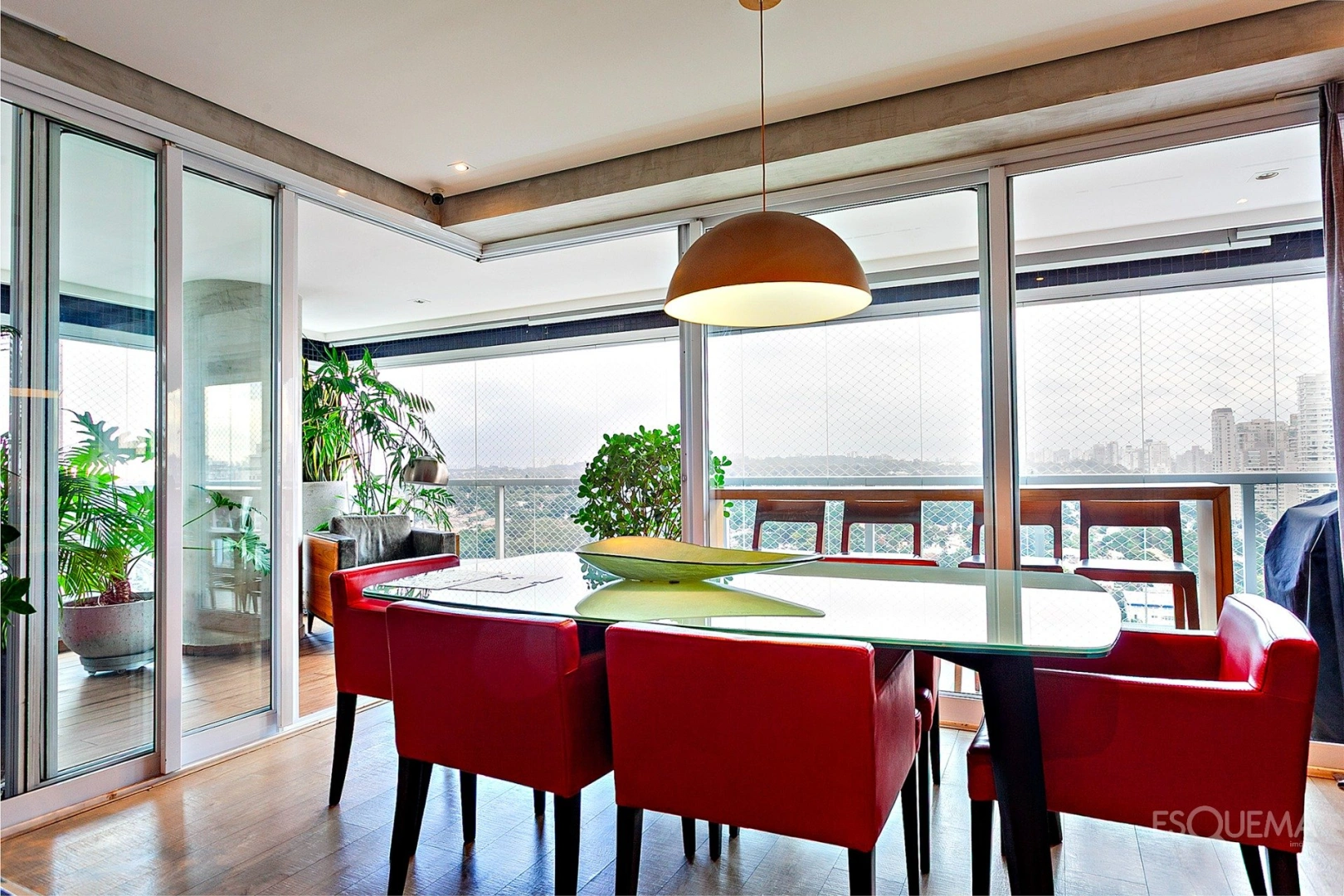 Apartamento reformado em edifício com lazer completo - Imagem 5