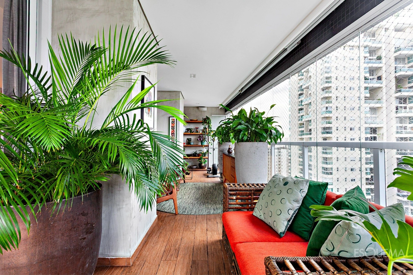 Apartamento reformado em edifício com lazer completo - Imagem 7