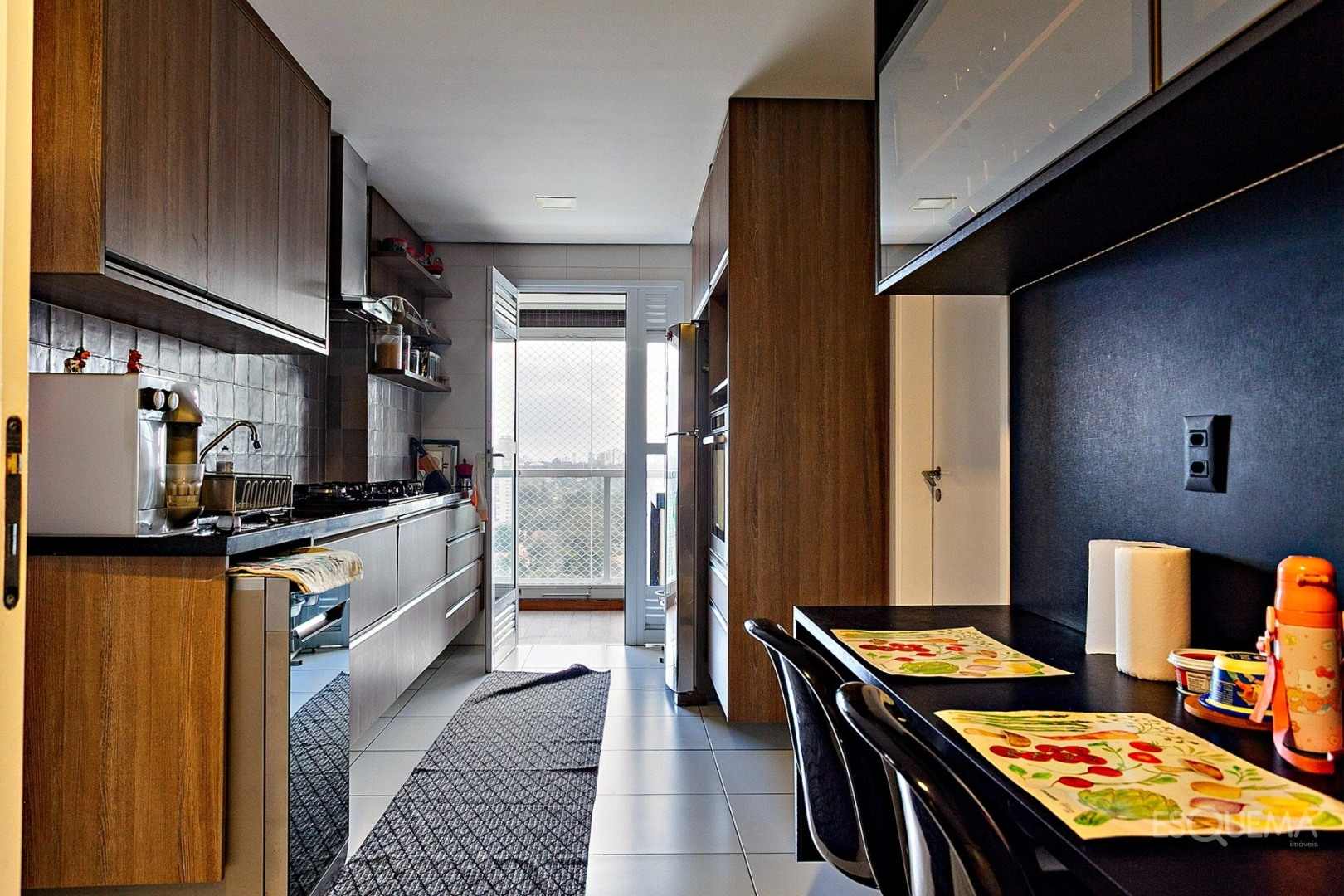 Apartamento reformado em edifício com lazer completo - Imagem 9
