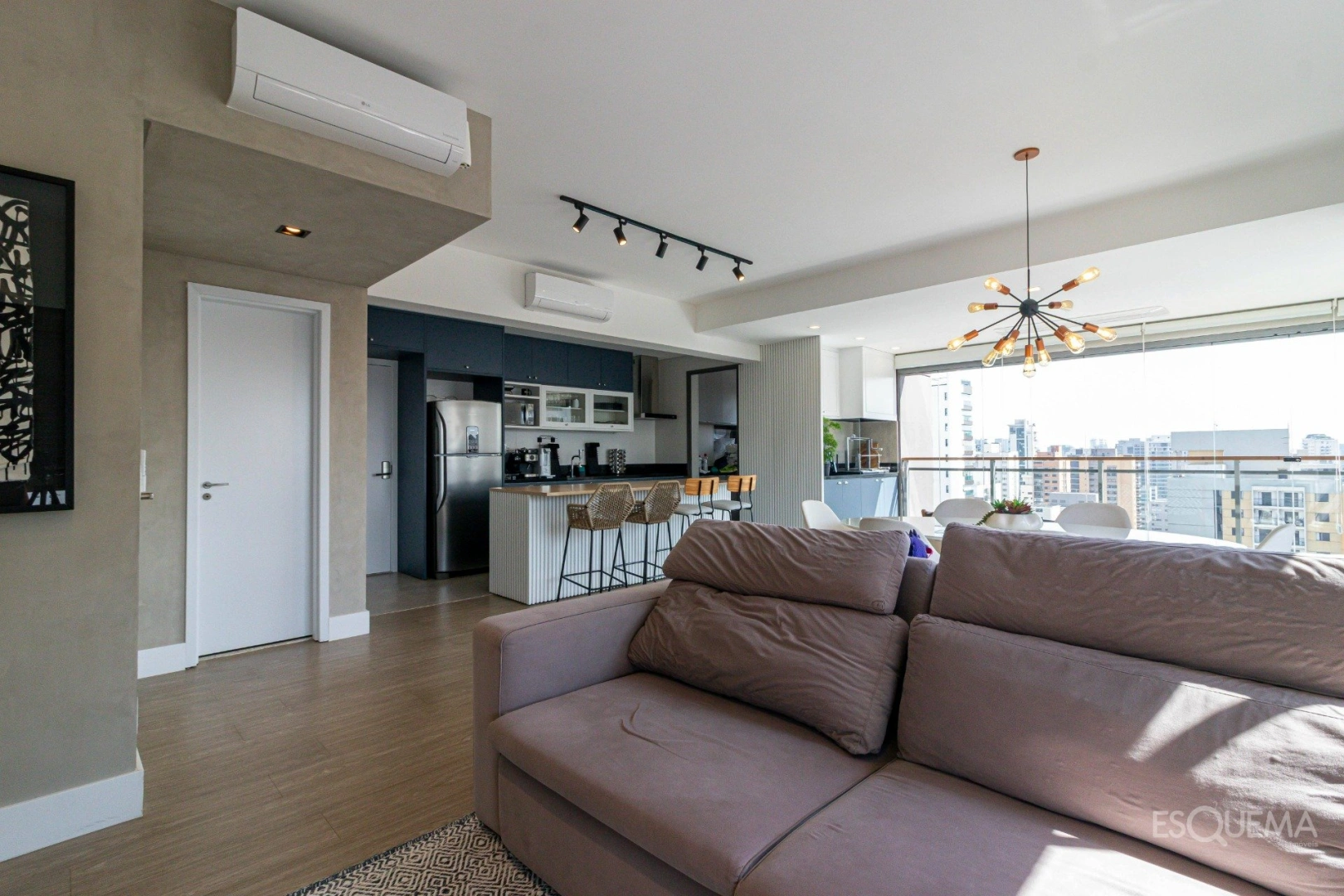 Apartamento reformado e pronto para morar em Moema - Imagem 3