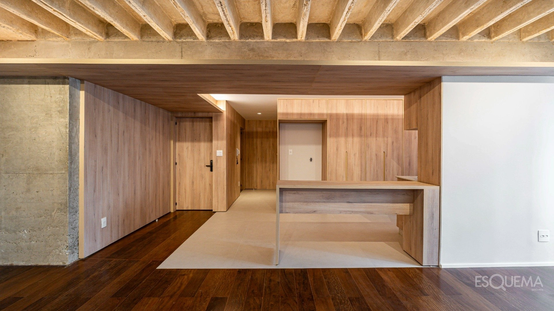 Apartamento reformado, silencioso e luminoso nos Jardins - Imagem 2