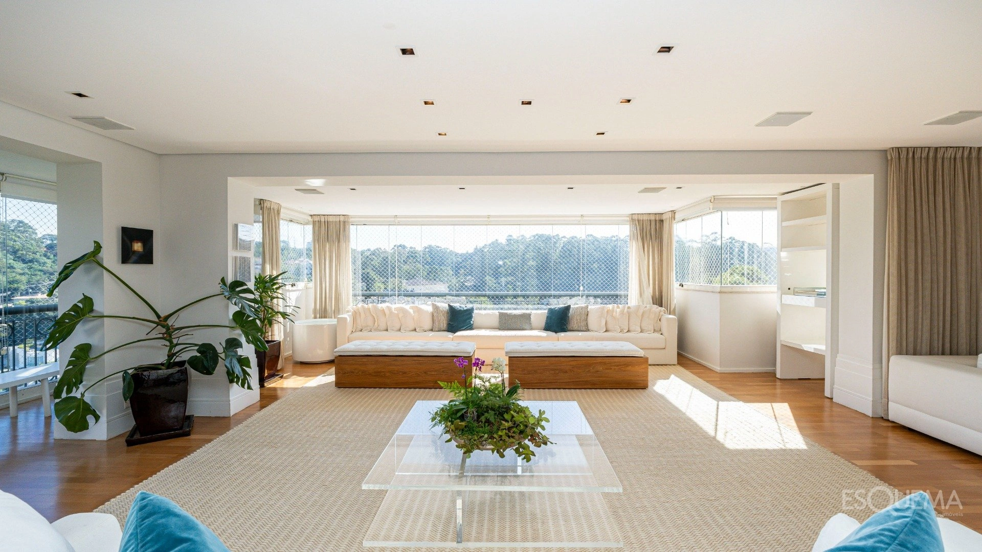 Apartamento impecável com vista para o verde na parte nobre do Real Parque - Imagem 1