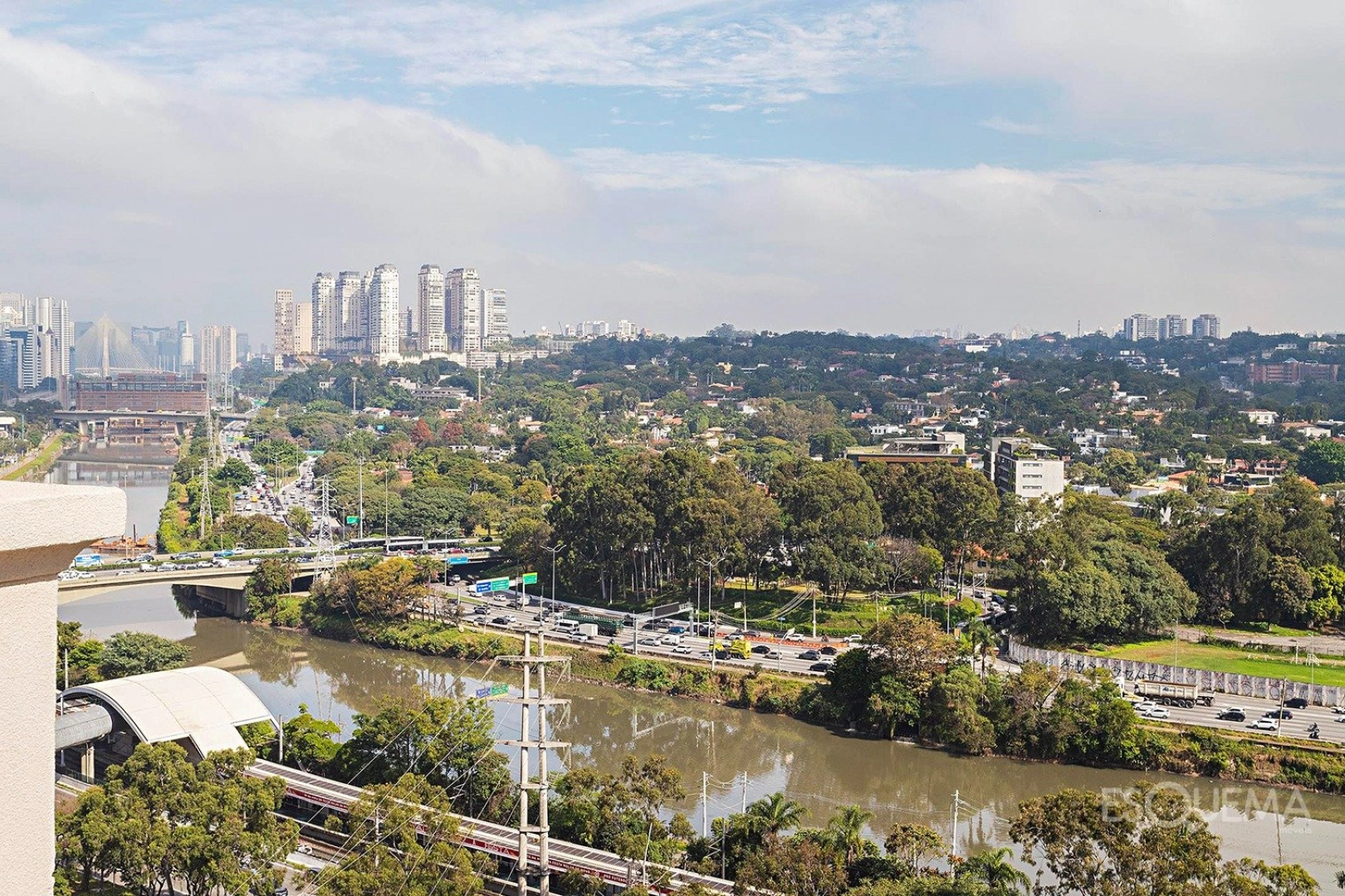 Apartamento de 511 m² no Jardim Europa - Imagem 2