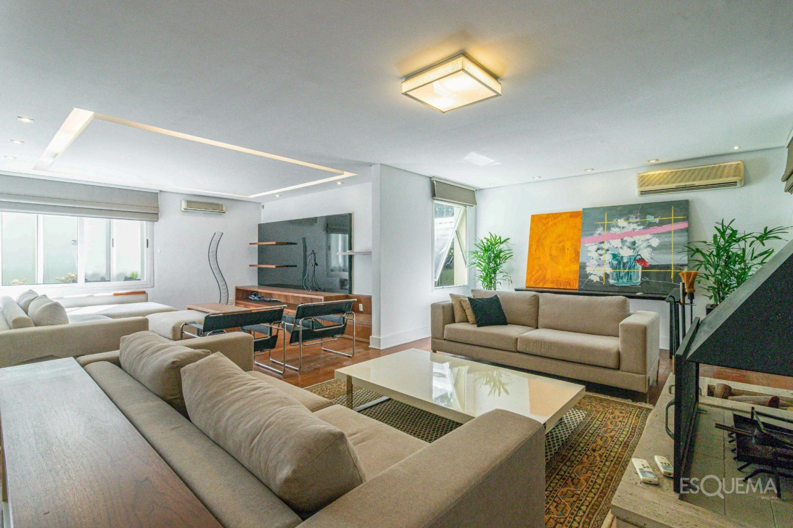 Casa reformada no Alto de Pinheiros - Imagem 1