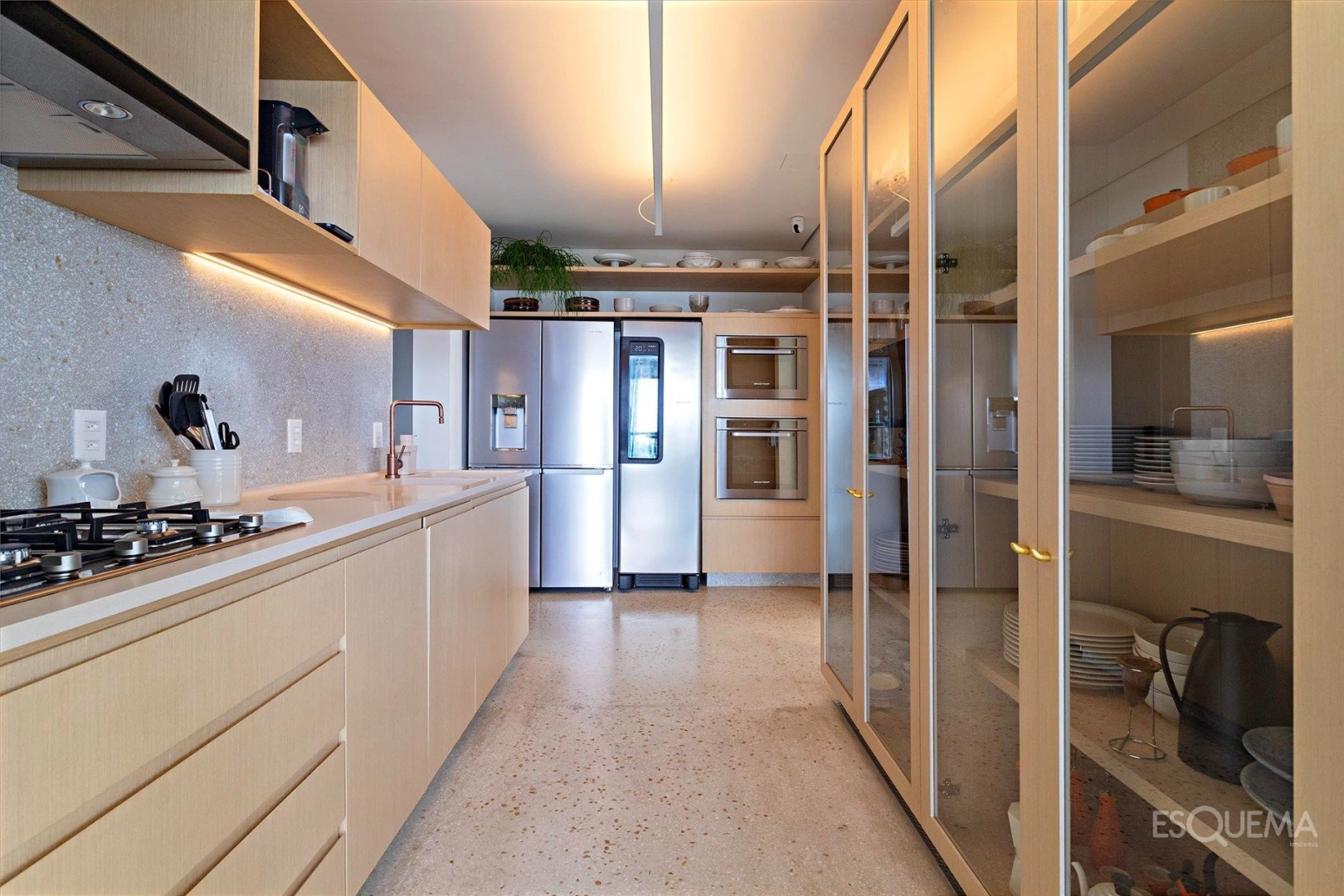 Apartamento sofisticado com varanda gourmet e porteira fechada próximo ao Parque Ibirapuera - Imagem 11