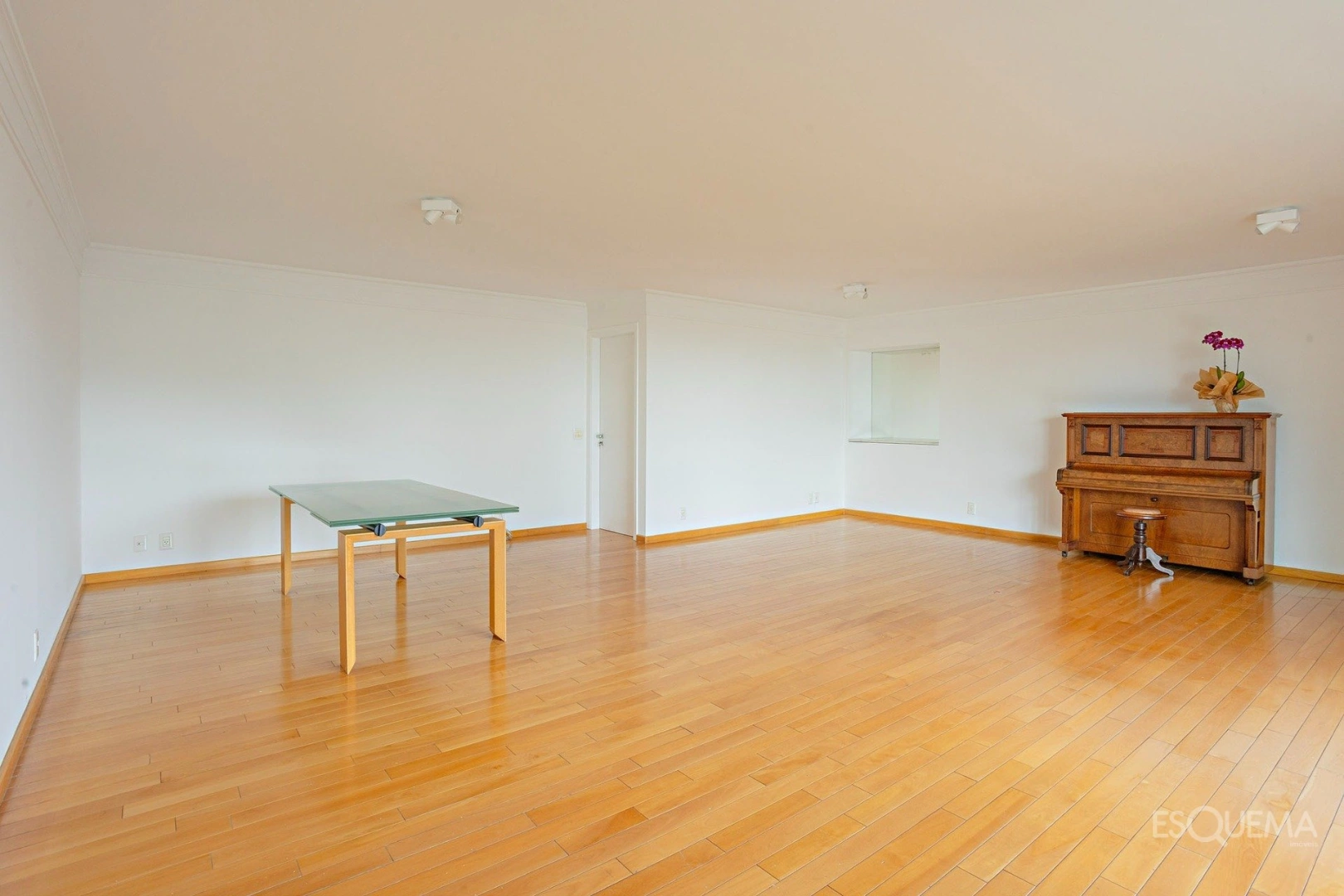 Apartamento com vista para o Clube Paulistano em edifício brutalista nos Jardins - Imagem 10