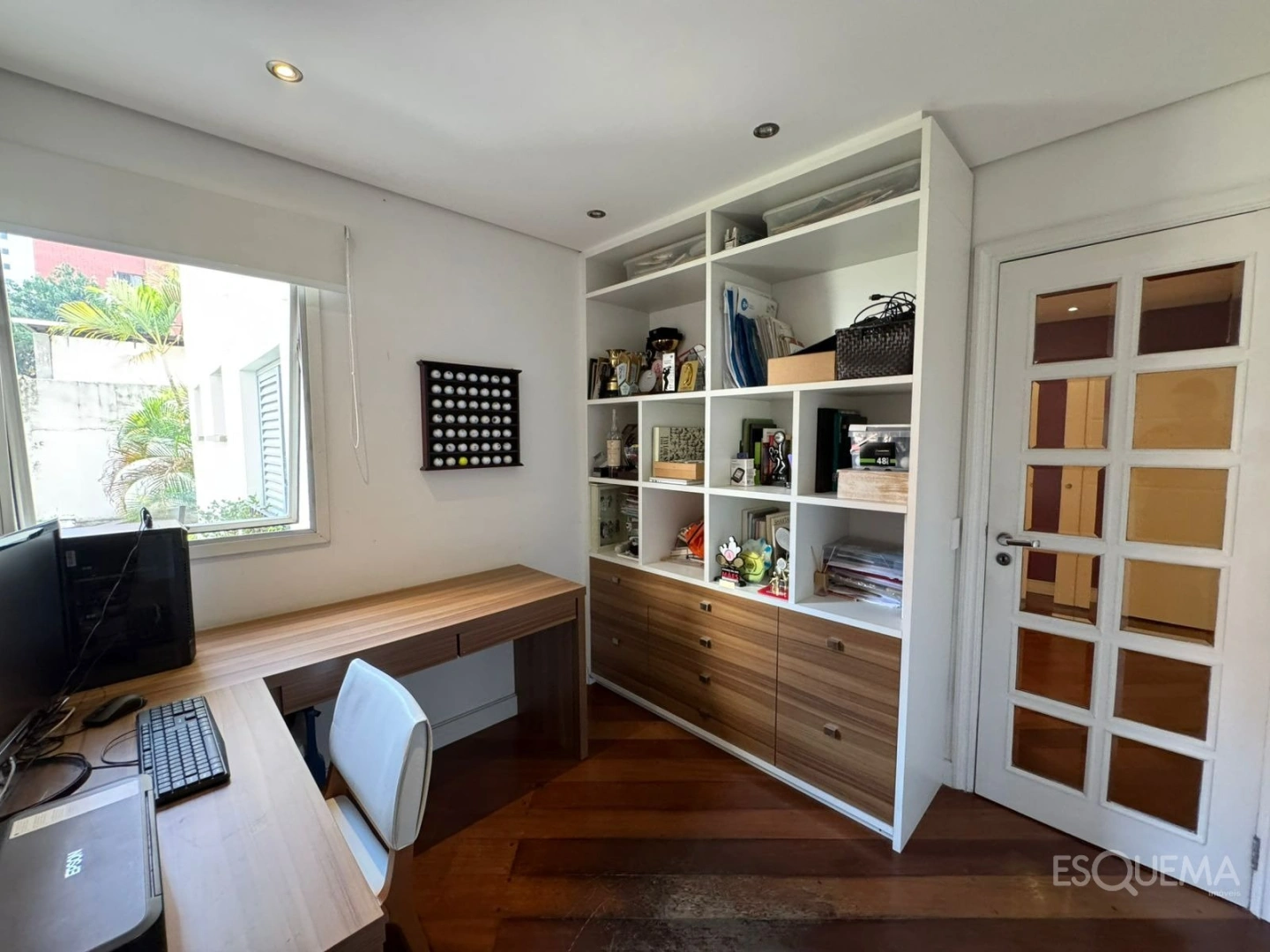 Apartamento iluminado com vista para as copas das árvores no Itaim Bibi - Imagem 10