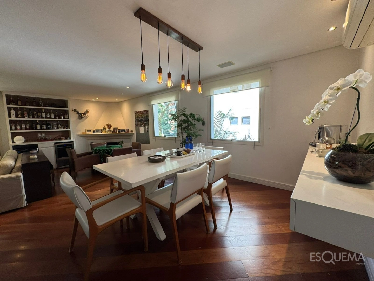 Apartamento iluminado com vista para as copas das árvores no Itaim Bibi - Imagem 5