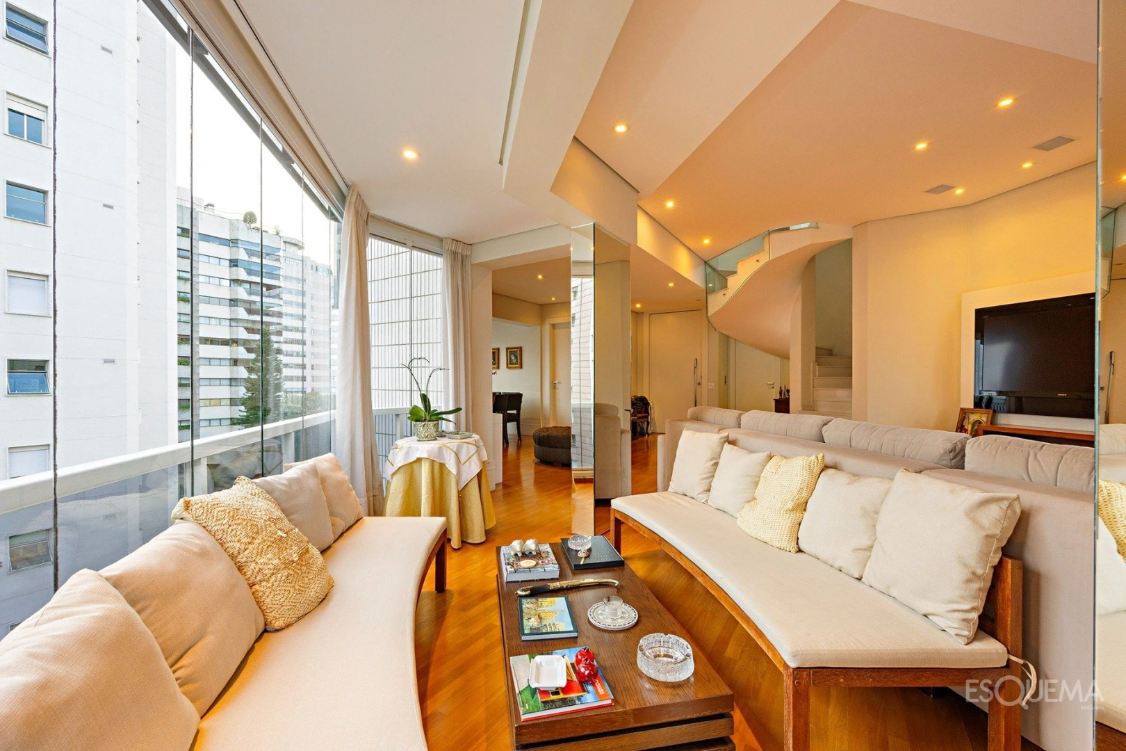 Cobertura duplex com vista excepcional, próxima ao Parque Ibirapuera - Imagem 11