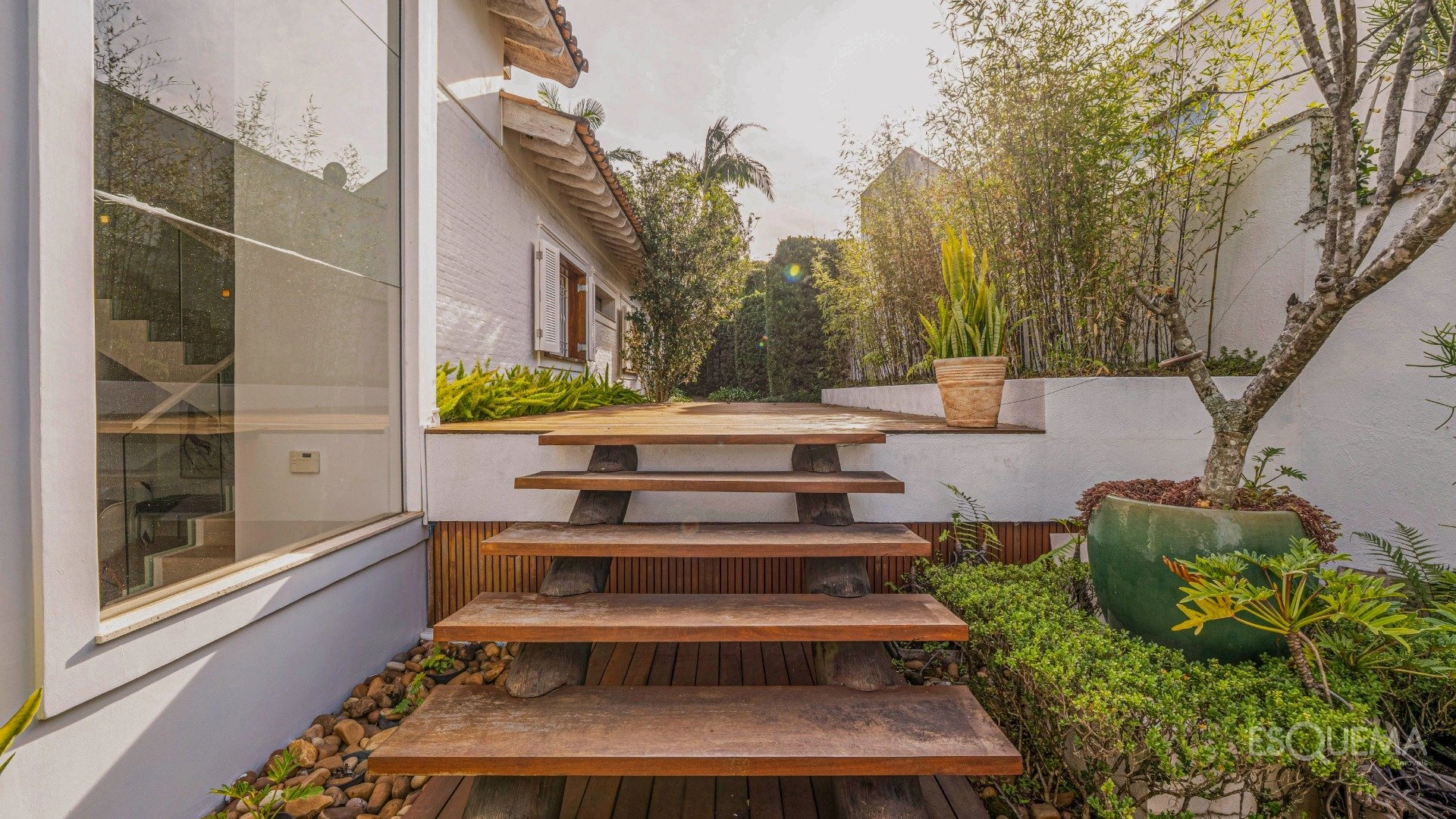 Casa com projeto de Toninho Noronha no Cidade Jardim - Imagem 13