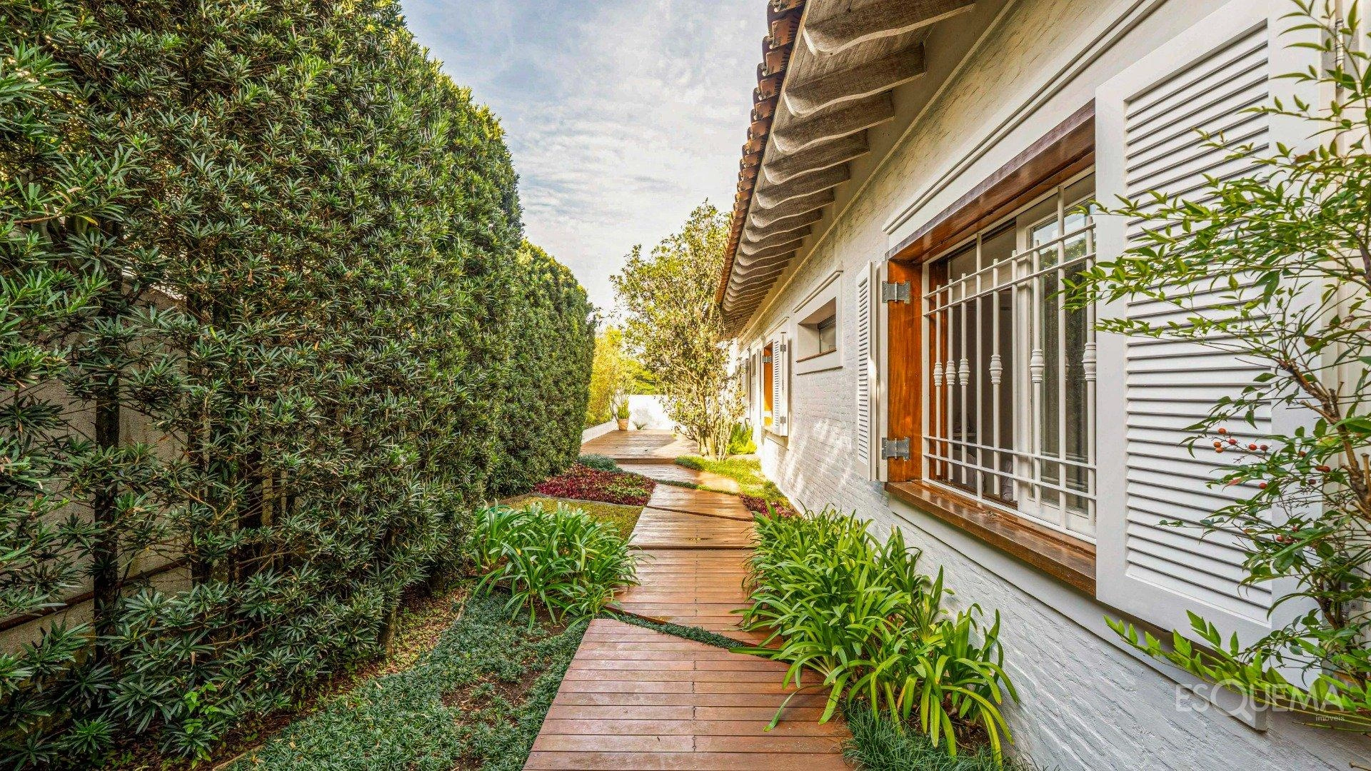 Casa com projeto de Toninho Noronha no Cidade Jardim - Imagem 15