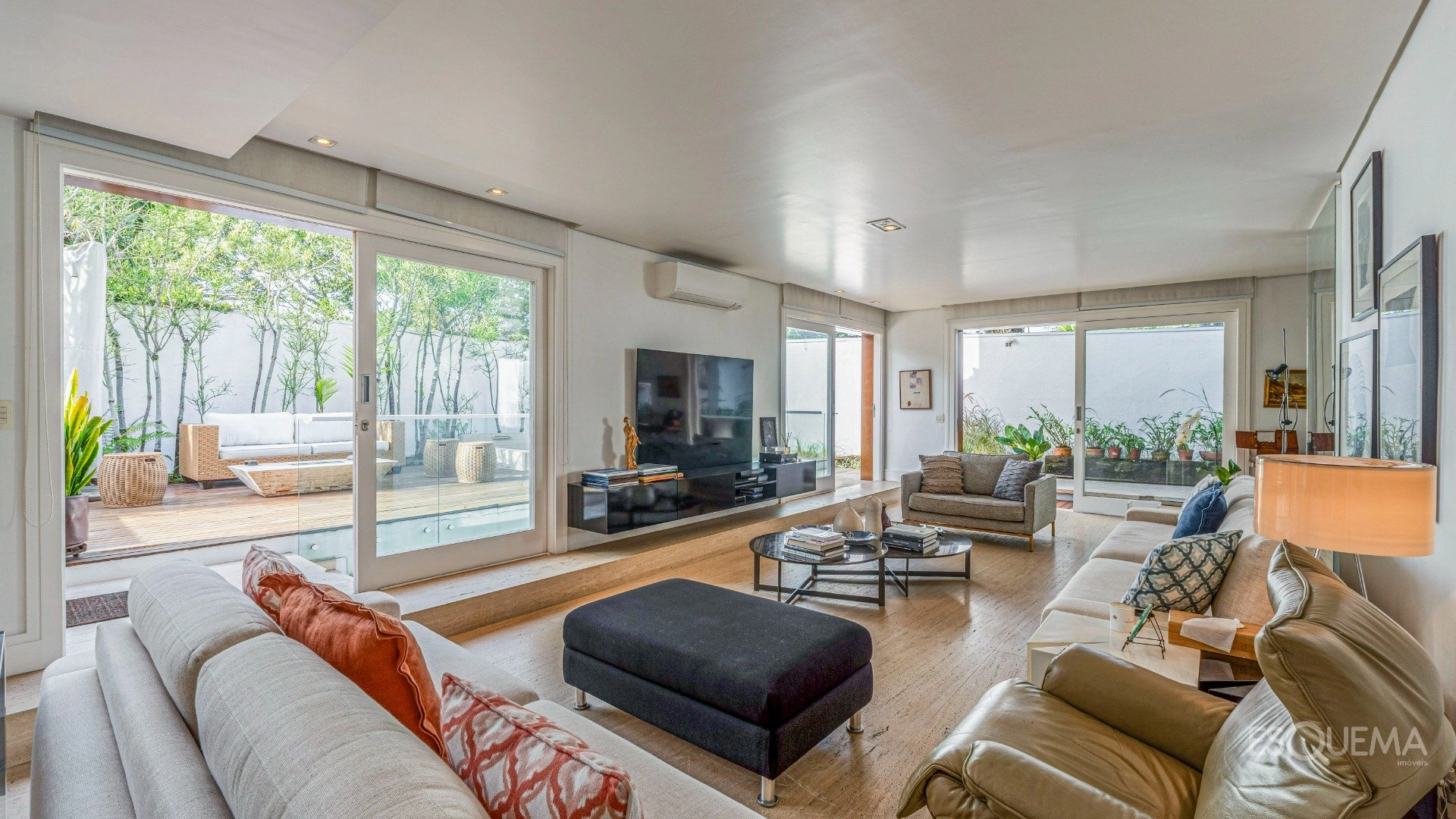 Casa com projeto de Toninho Noronha no Cidade Jardim - Imagem 7