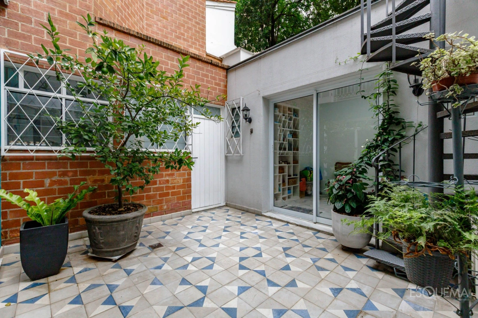 Casa de vila iluminada e silenciosa ao lado do Clube Pinheiros - Imagem 8