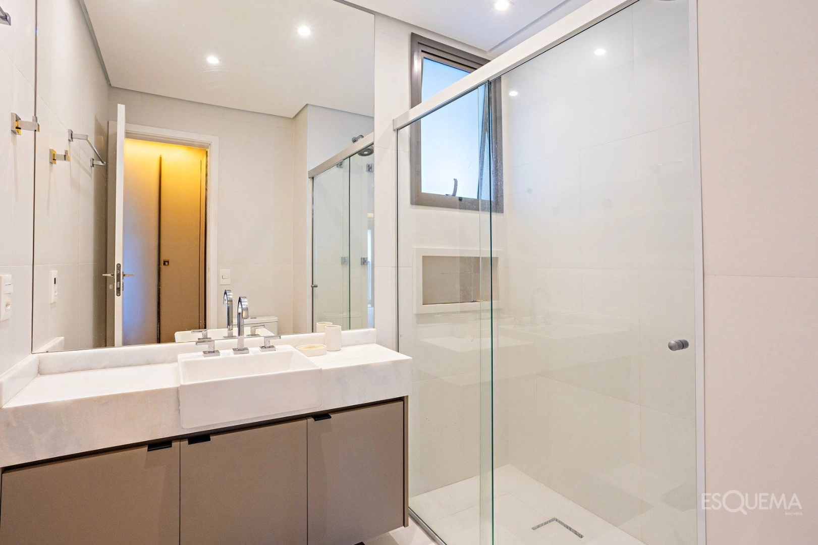 Apartamento mobiliado com vista para o skyline e marcenaria Kitchens - Imagem 15