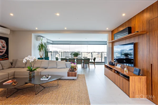 Apartamento mobiliado com vista para o skyline e marcenaria Kitchens